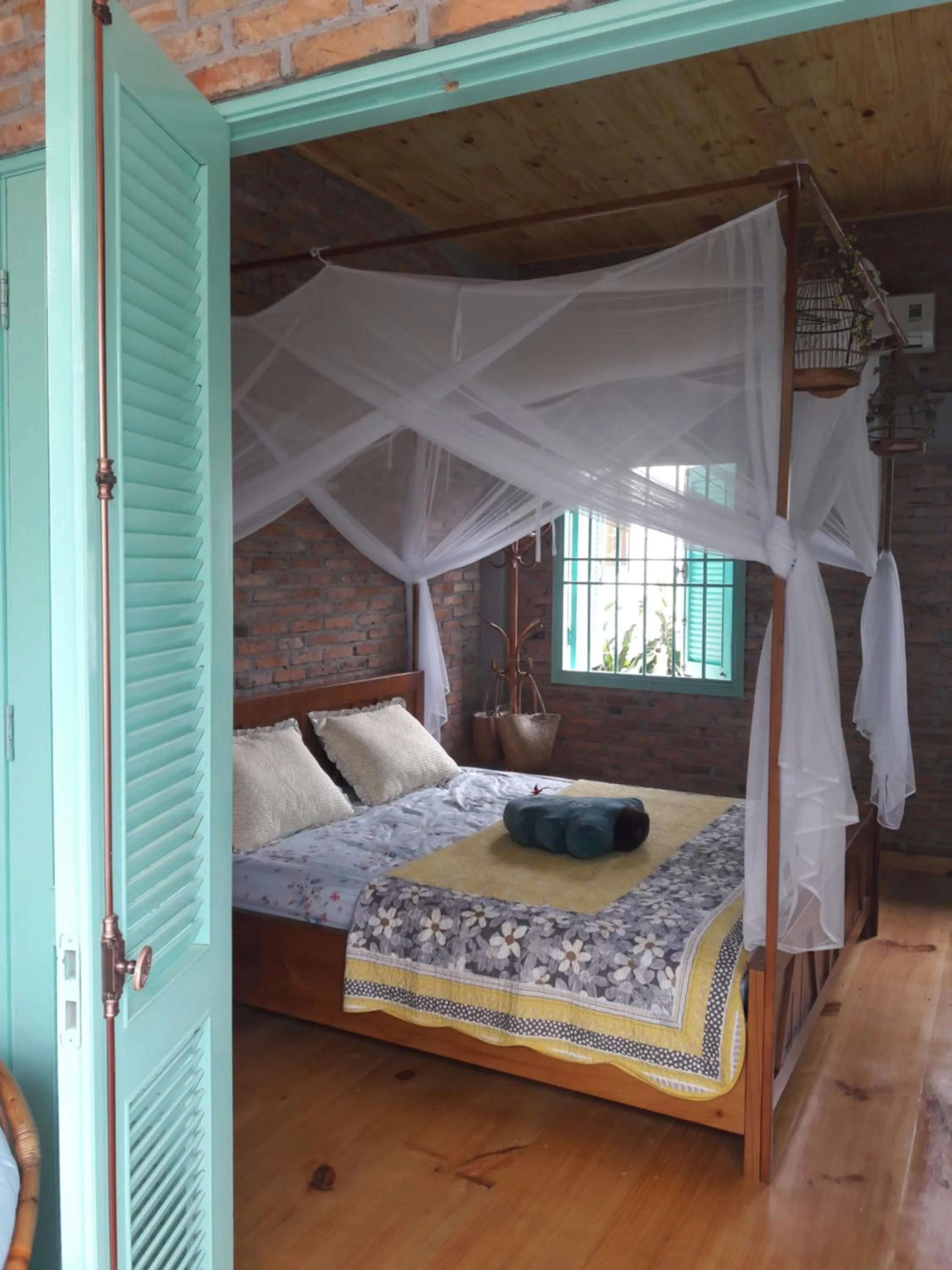 Bed in Nam Thi Holiday Home
