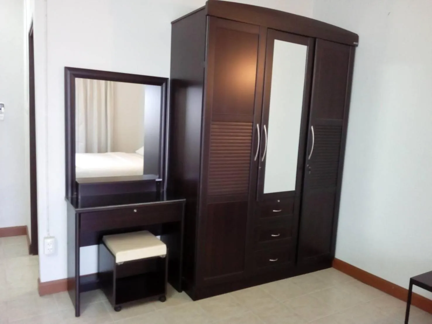 Bed in Mana Residence