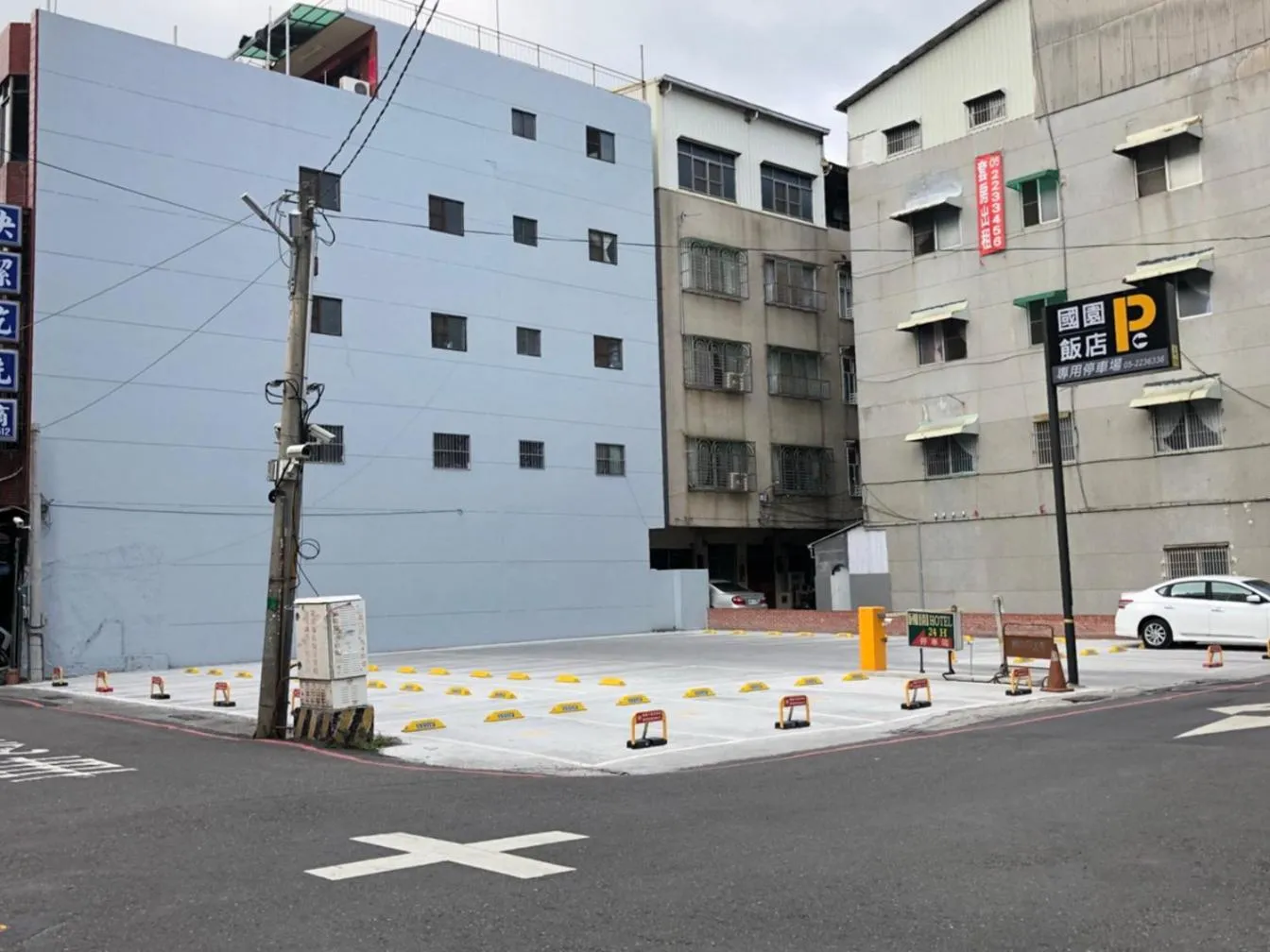 Parking in Country Garden Hotel
