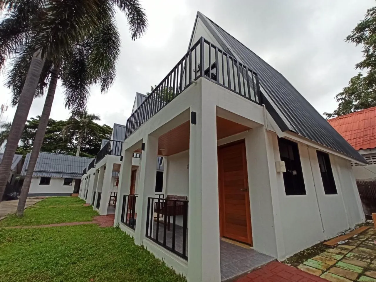 RainBow House Resort