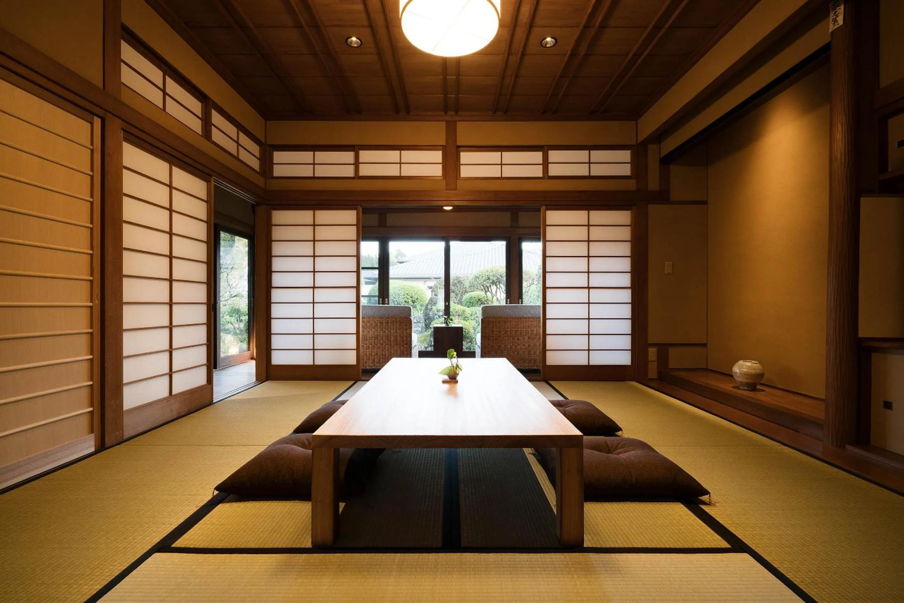 Living room in Kiraku Obi