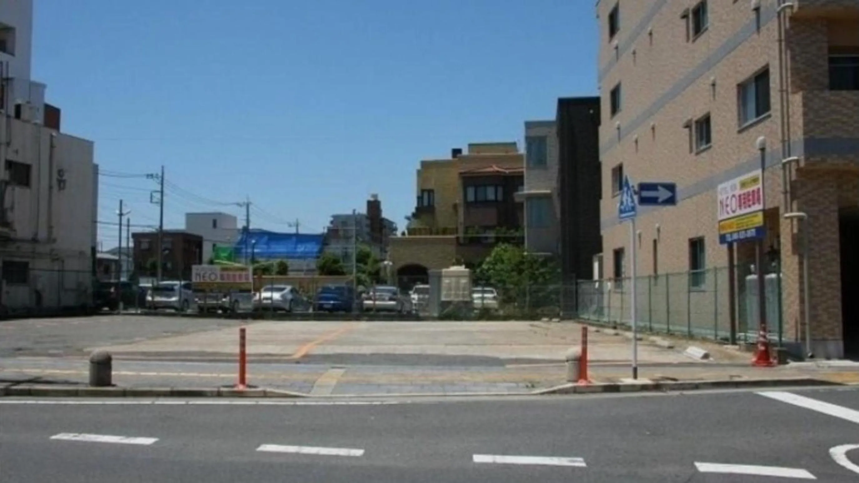 Parking in Hotel New Neo