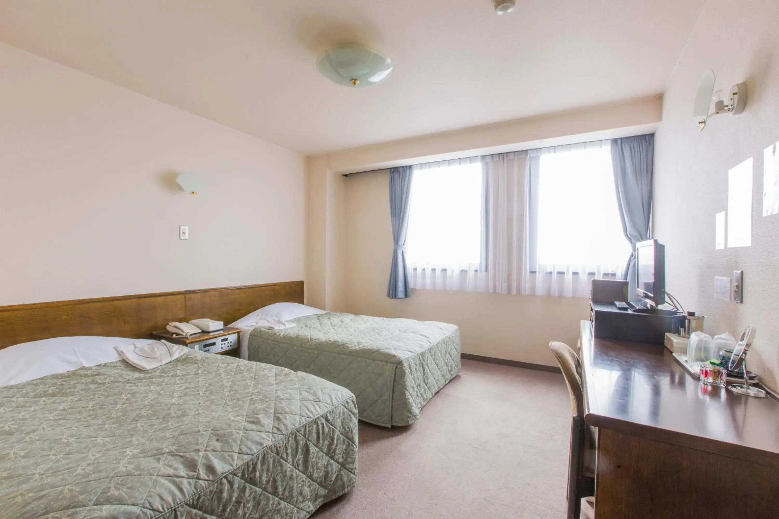 Photo of the whole room, Bed in Hotel New Neo Photo of the whole room, Bed in Hotel New Neo