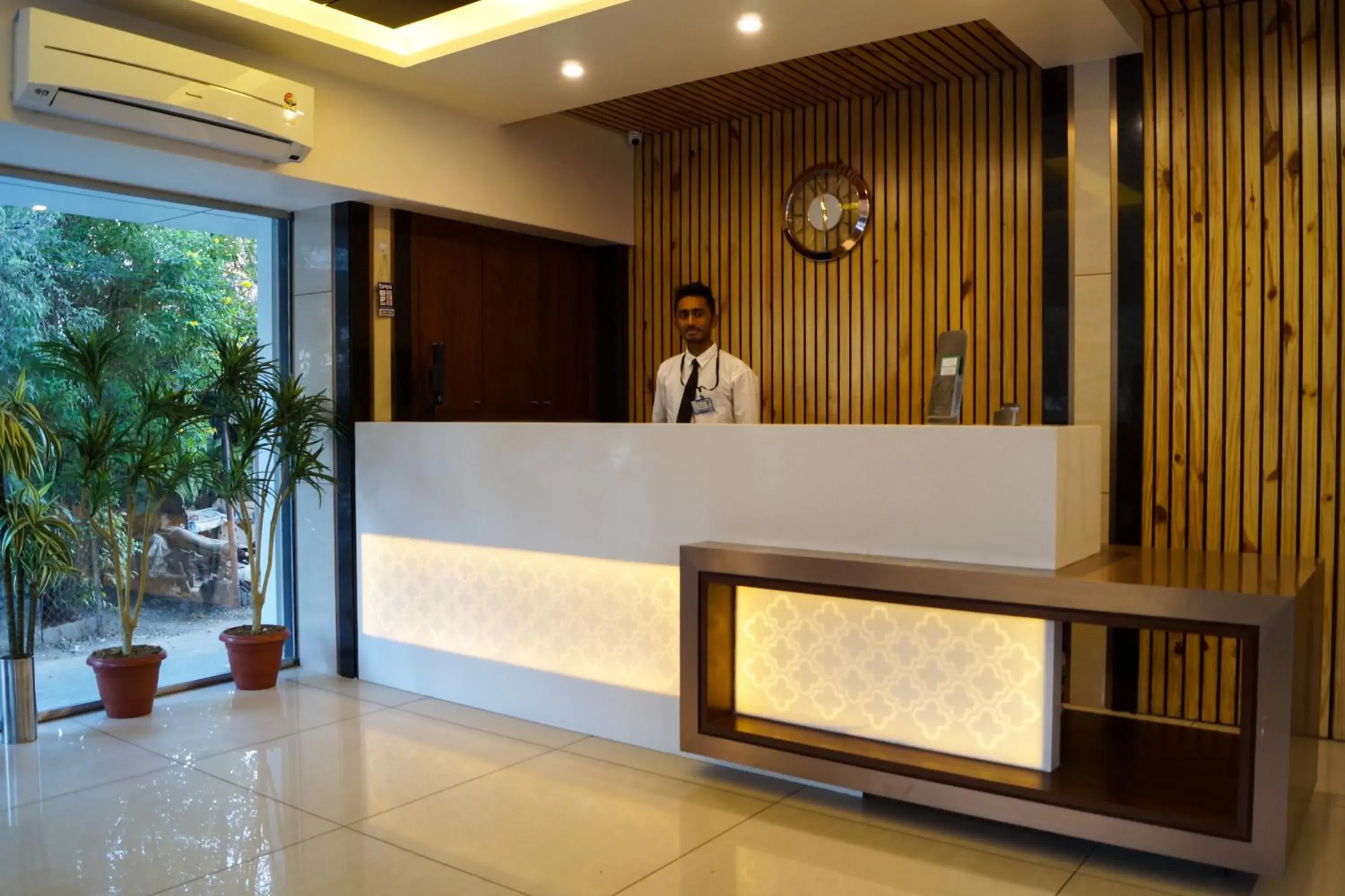 Lobby or reception in Hotel Midtown Lobby or reception in Hotel Midtown