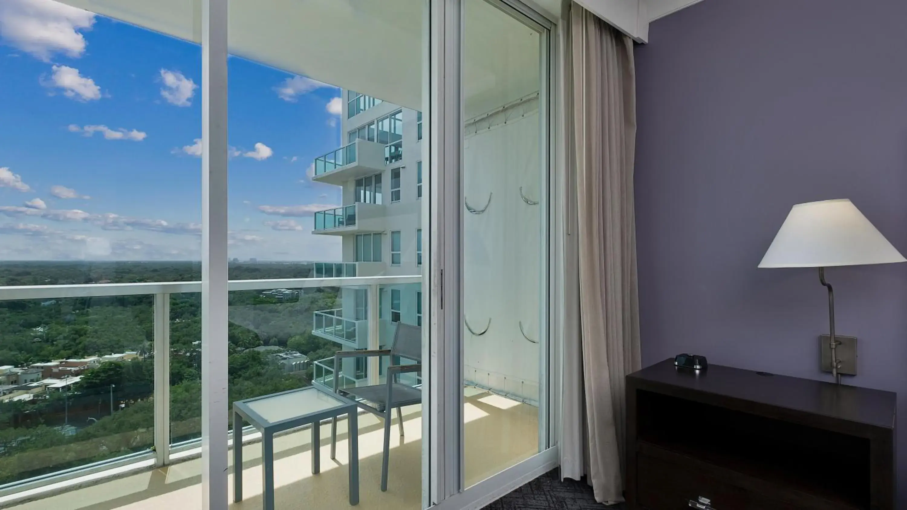 Day in Hotel Arya BW Premier Collection Day in Hotel Arya BW Premier Collection