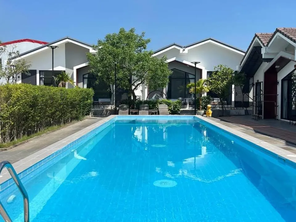 Sandy Clay Bungalows
