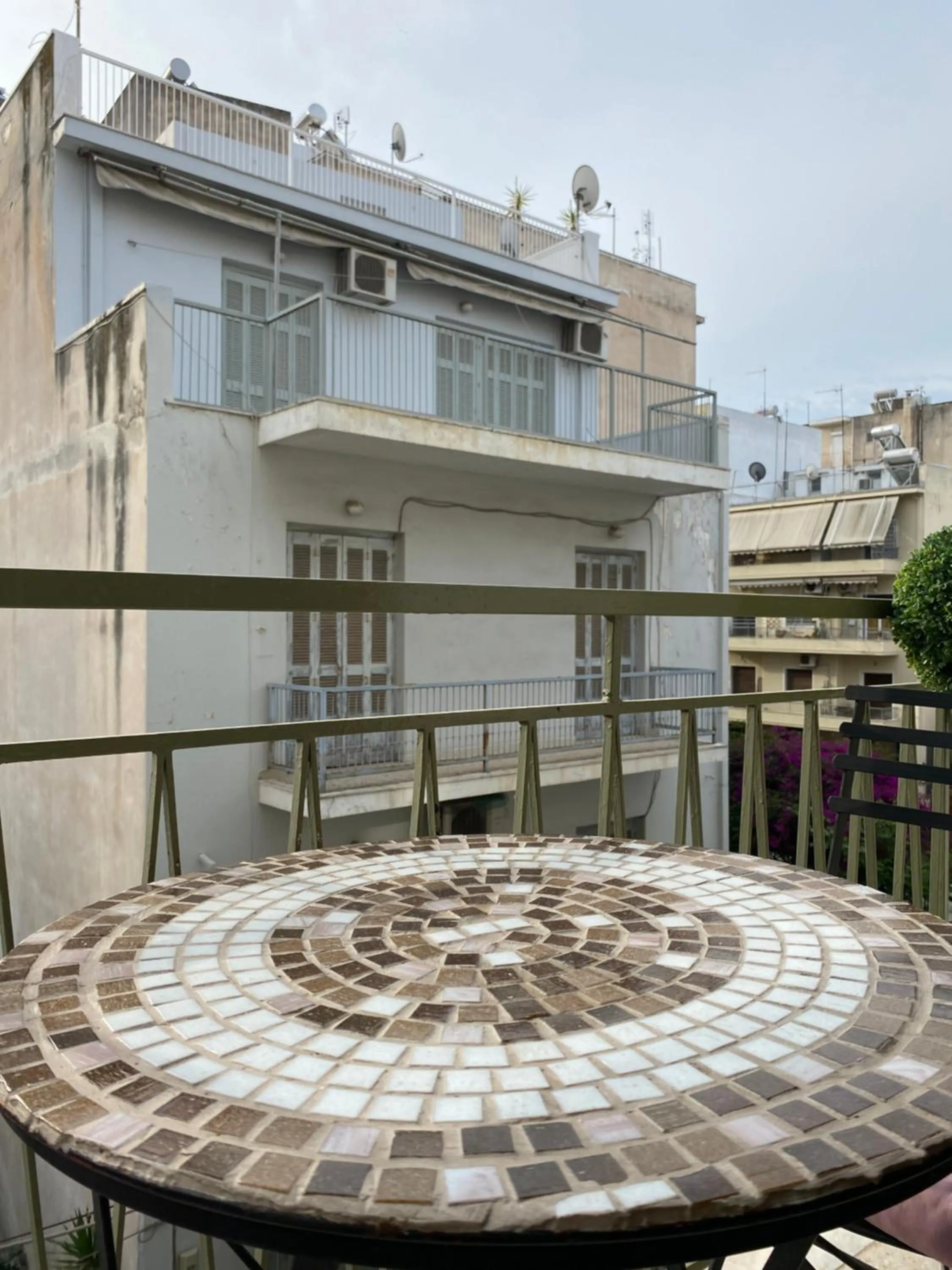 Soho Athene Apartment