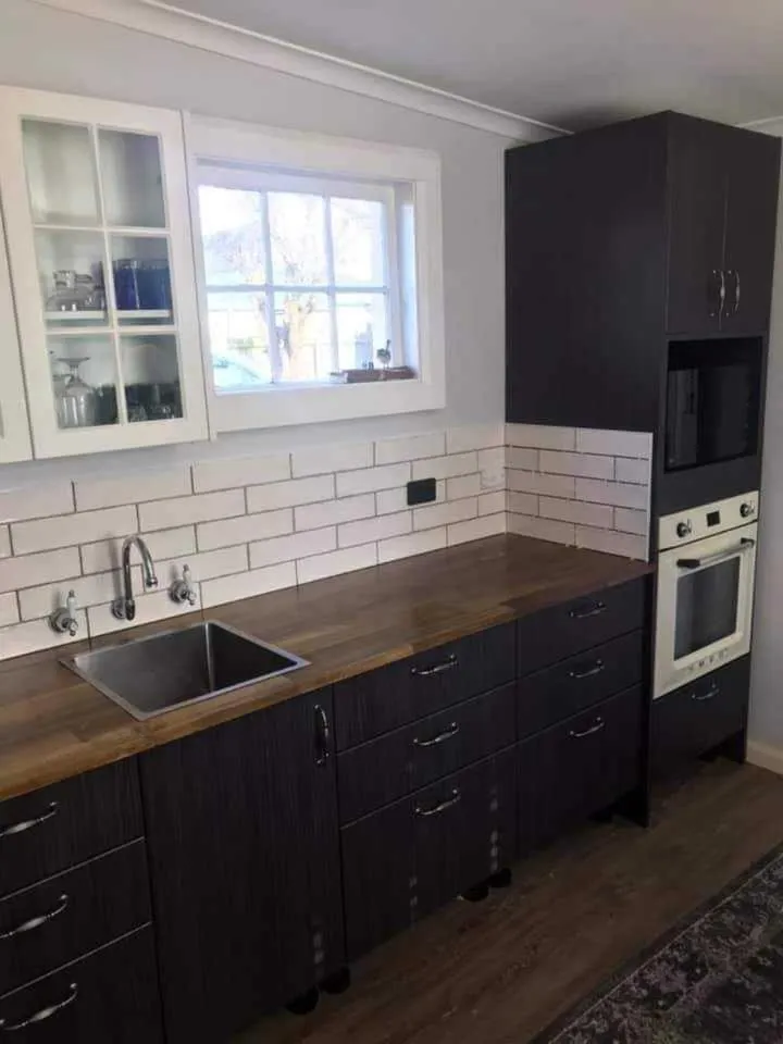 Kitchen or kitchenette in Bellamona Cottage Longford