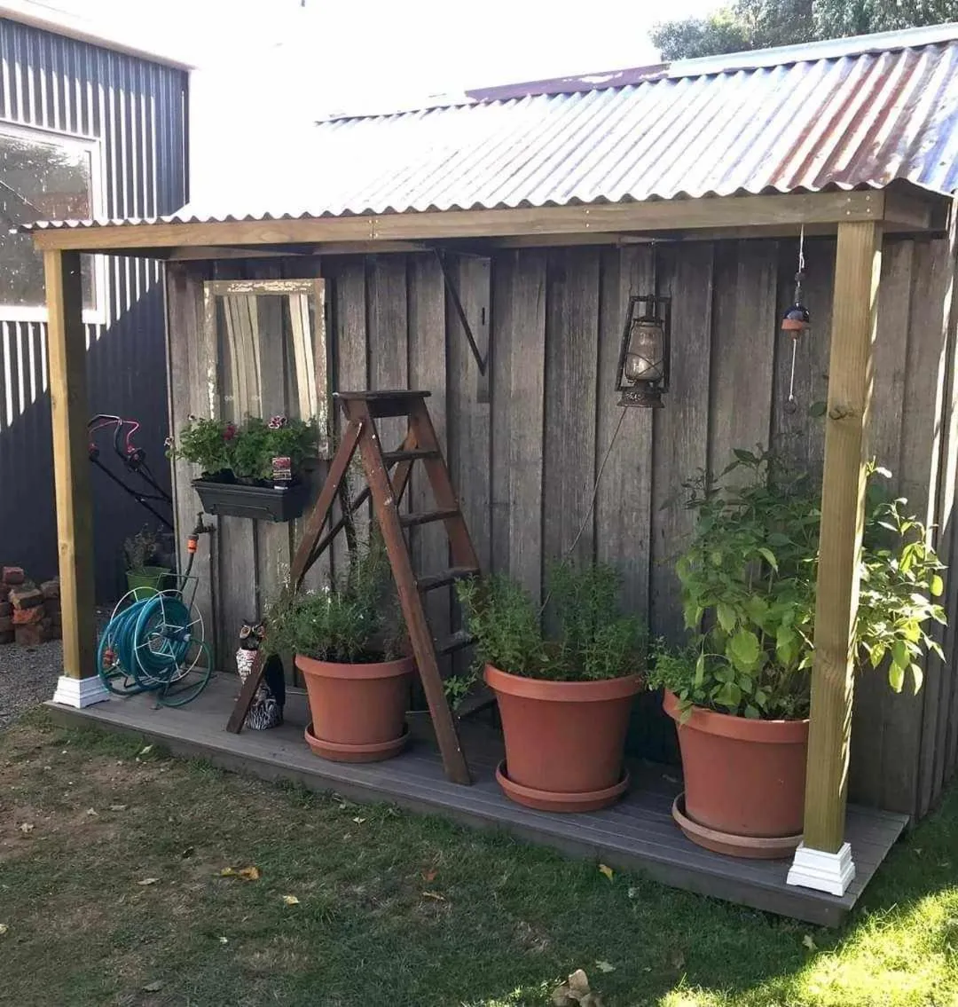 Garden view in Bellamona Cottage Longford