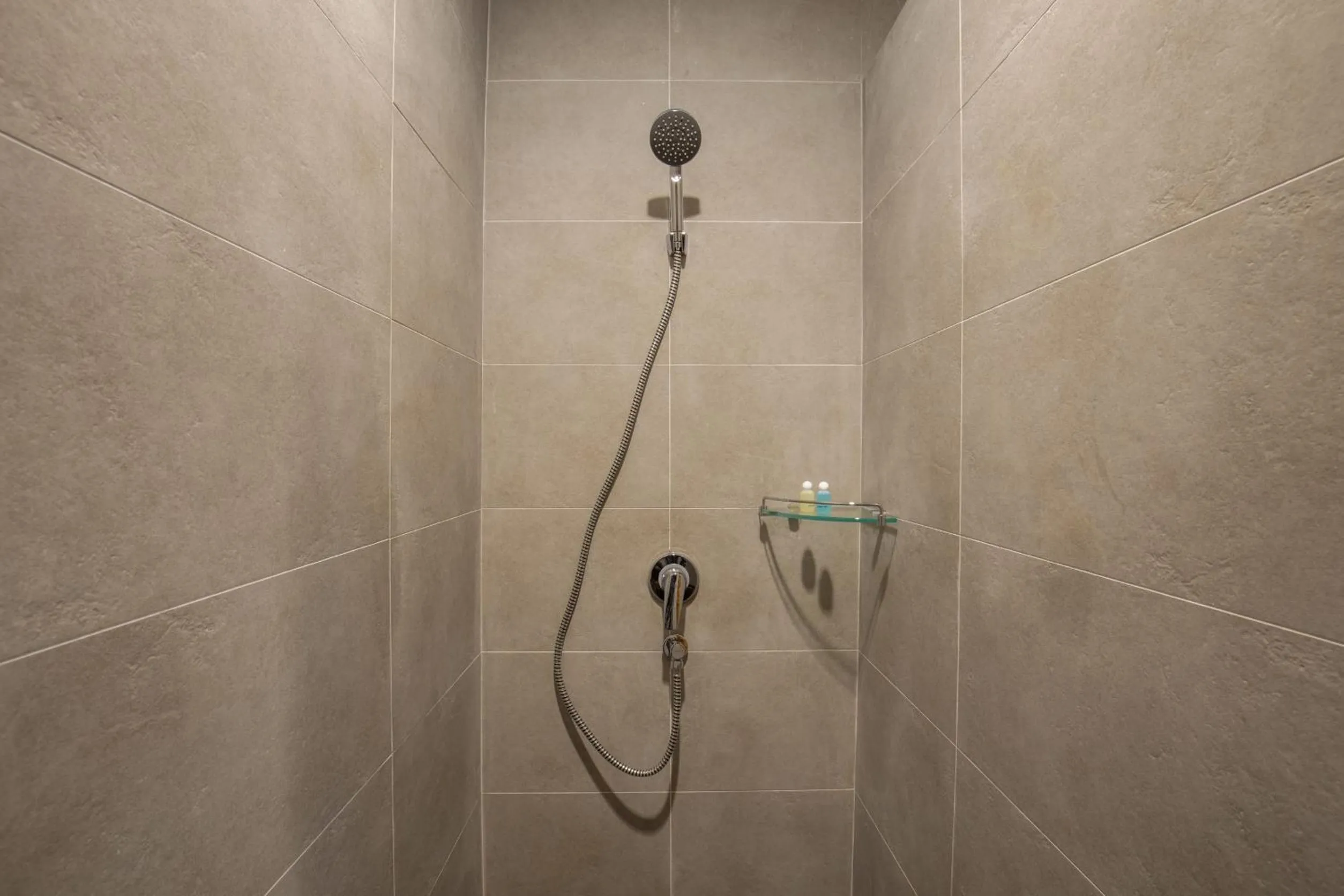 Bathroom in Sann View Hotel