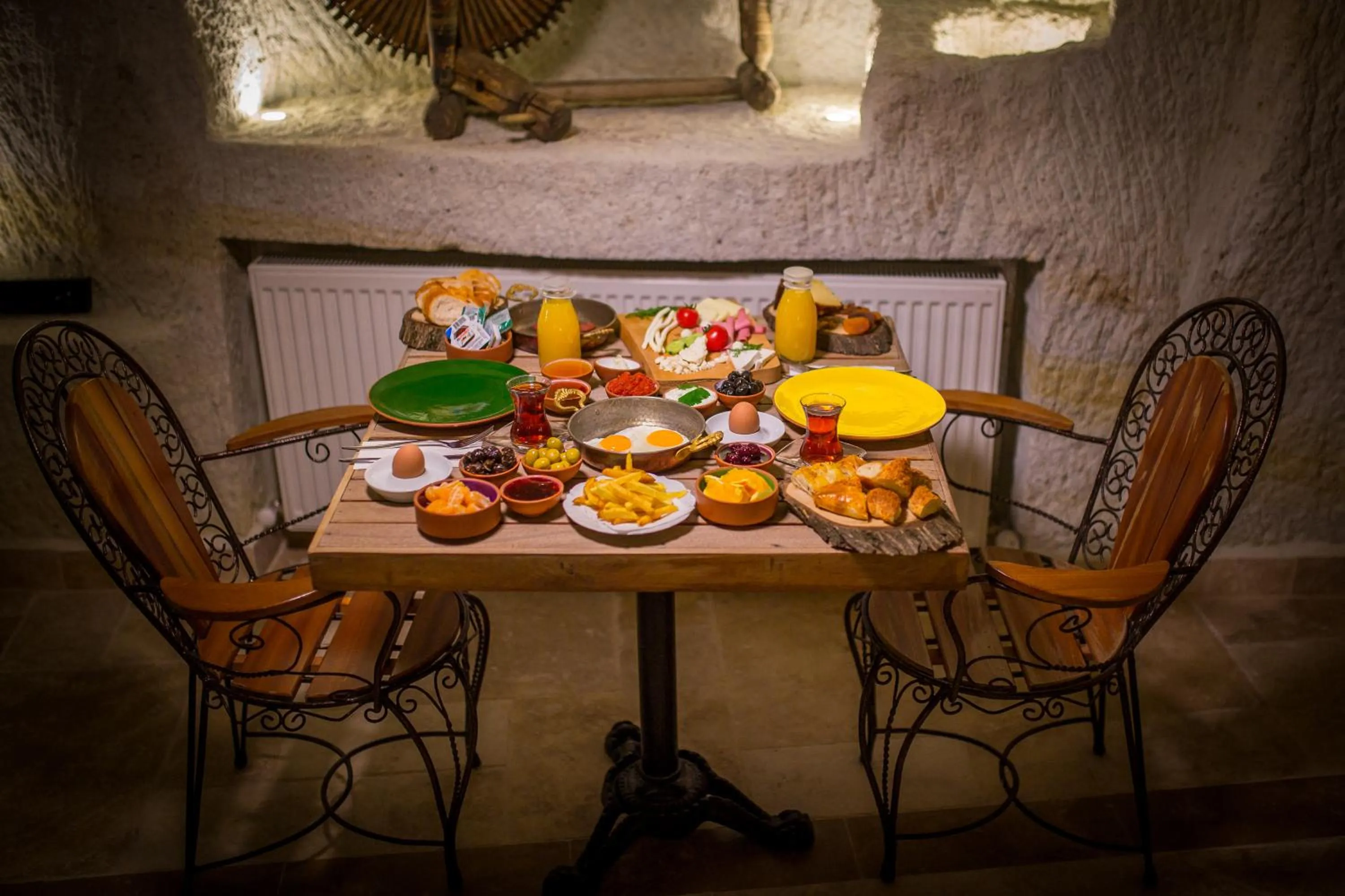 Breakfast in Agarta Cave Hotel