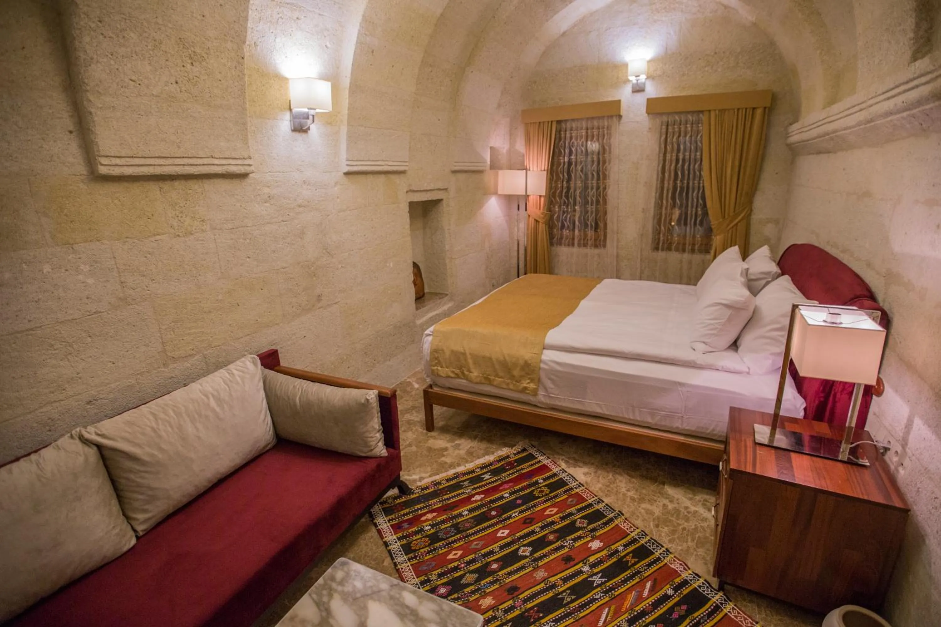 Bedroom, Bed in Agarta Cave Hotel