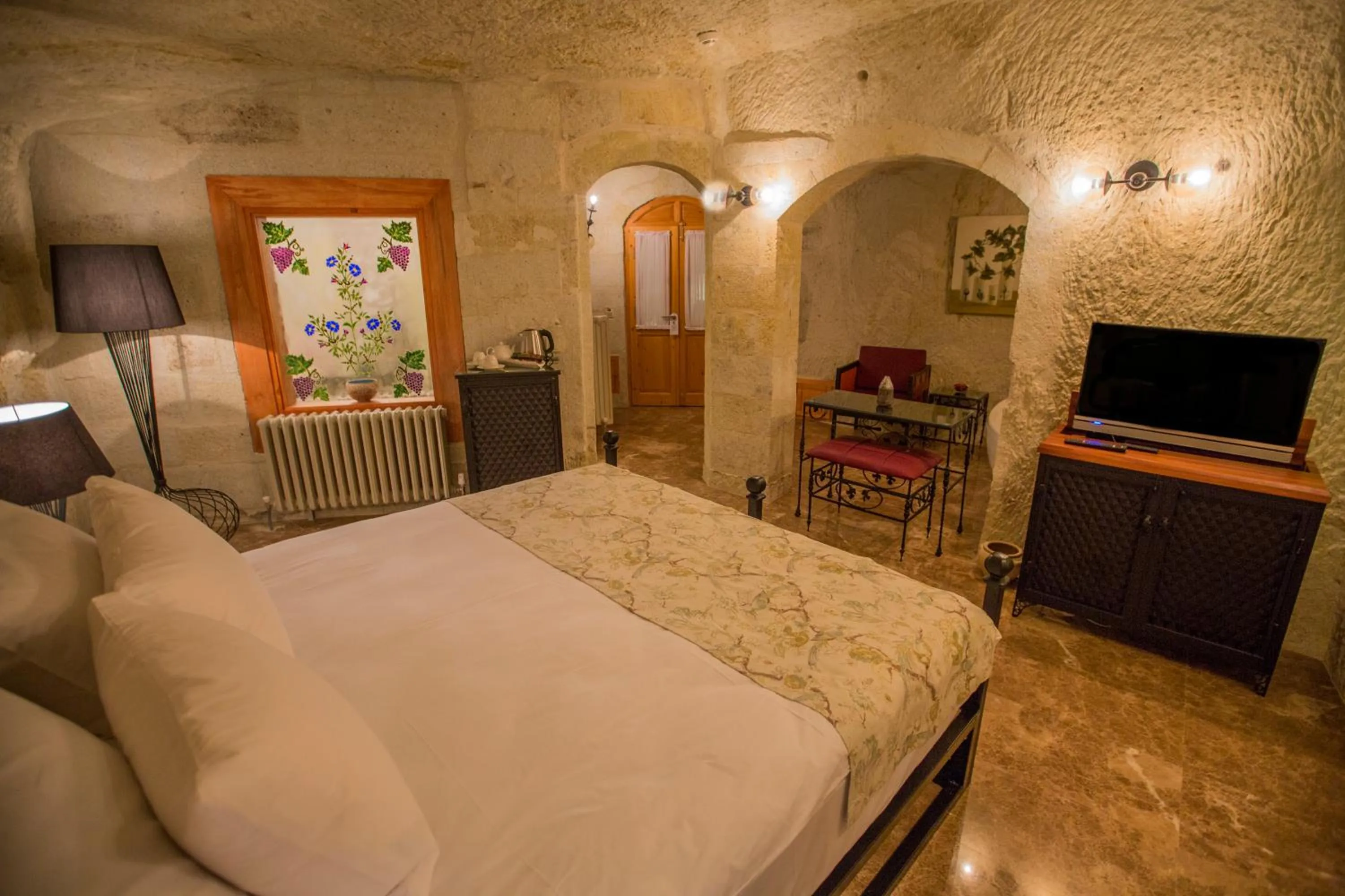 Bedroom, Bed in Agarta Cave Hotel