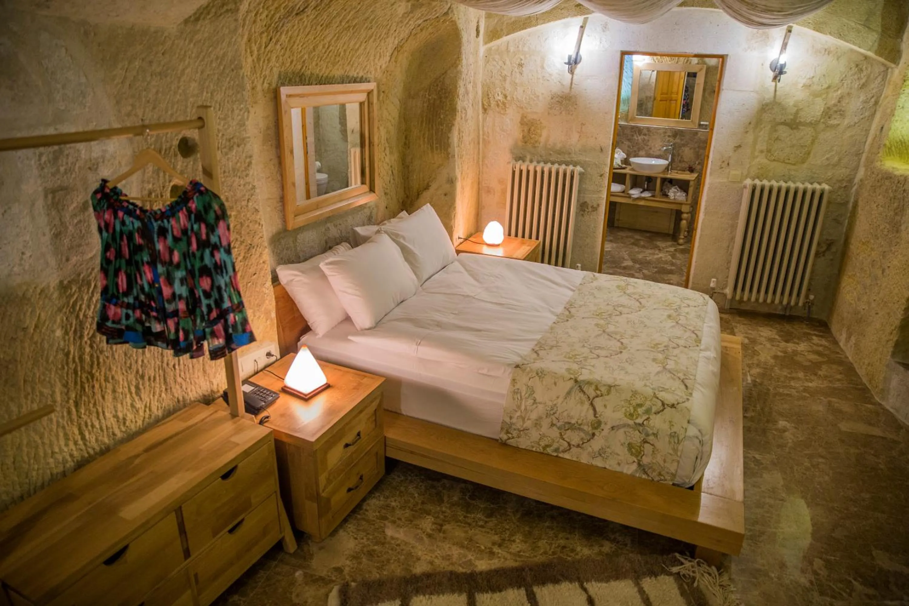 Bedroom, Bed in Agarta Cave Hotel