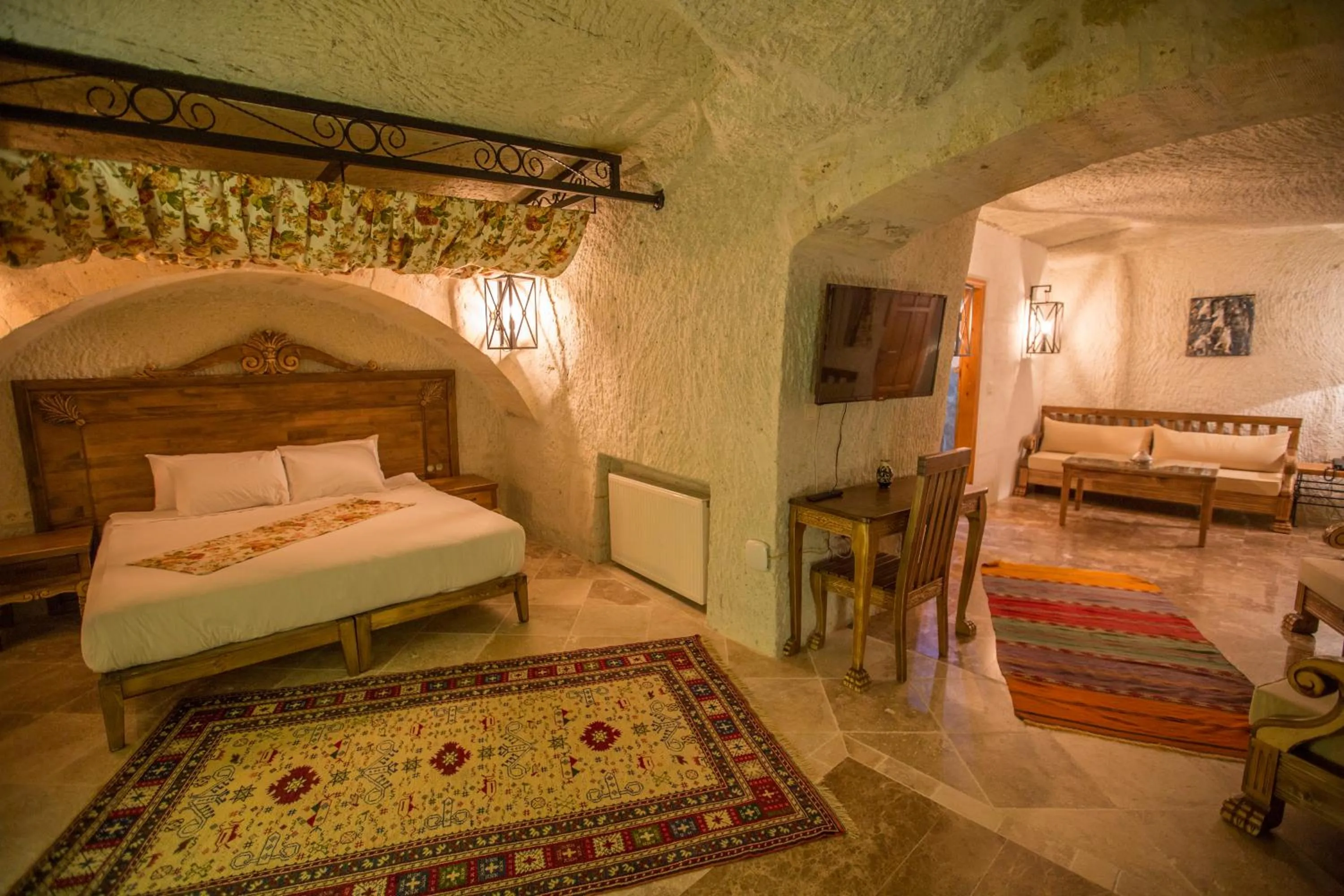 Bed in Agarta Cave Hotel