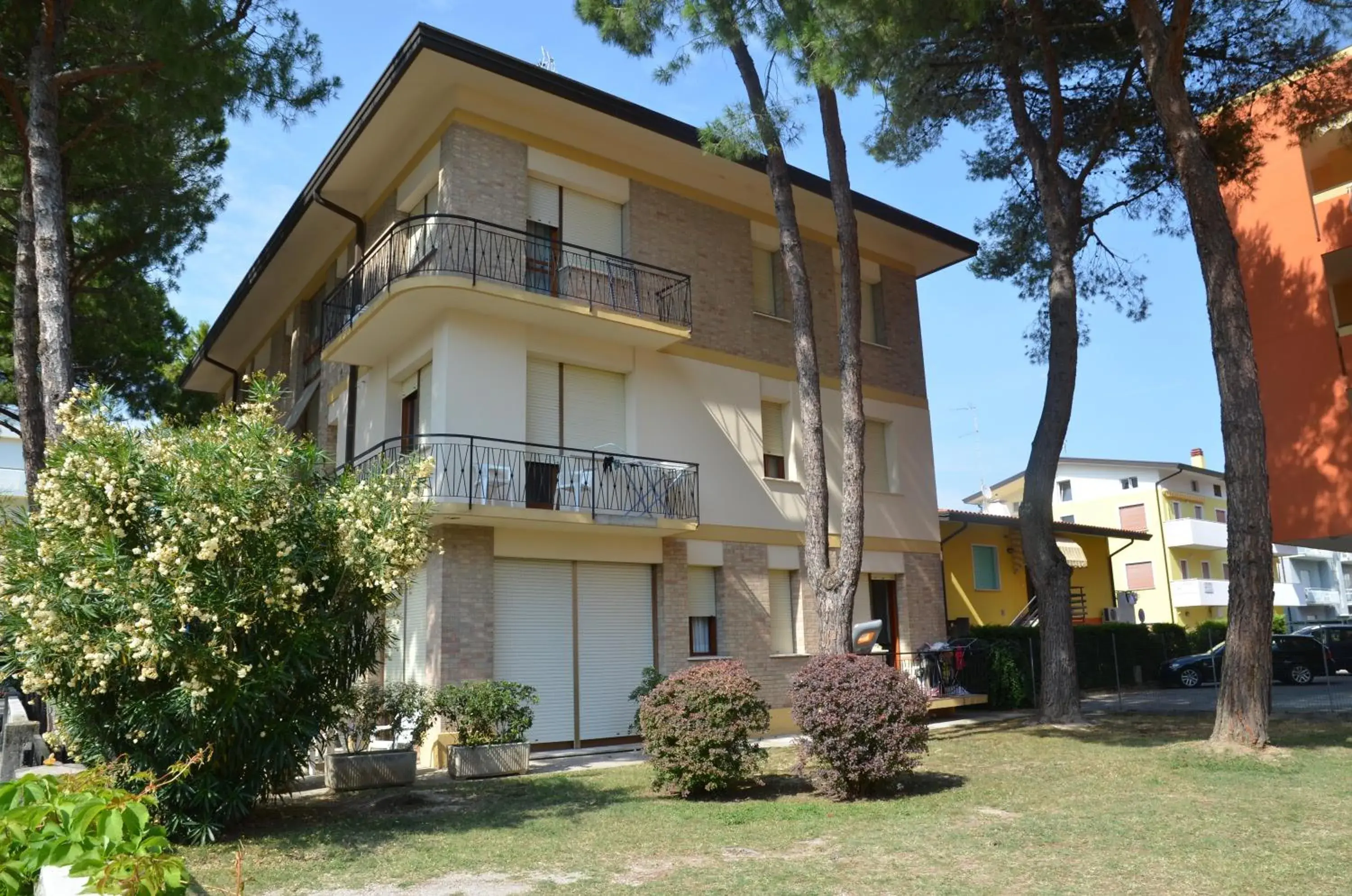 Appartamenti Villa Frediana Appartamenti Villa Frediana