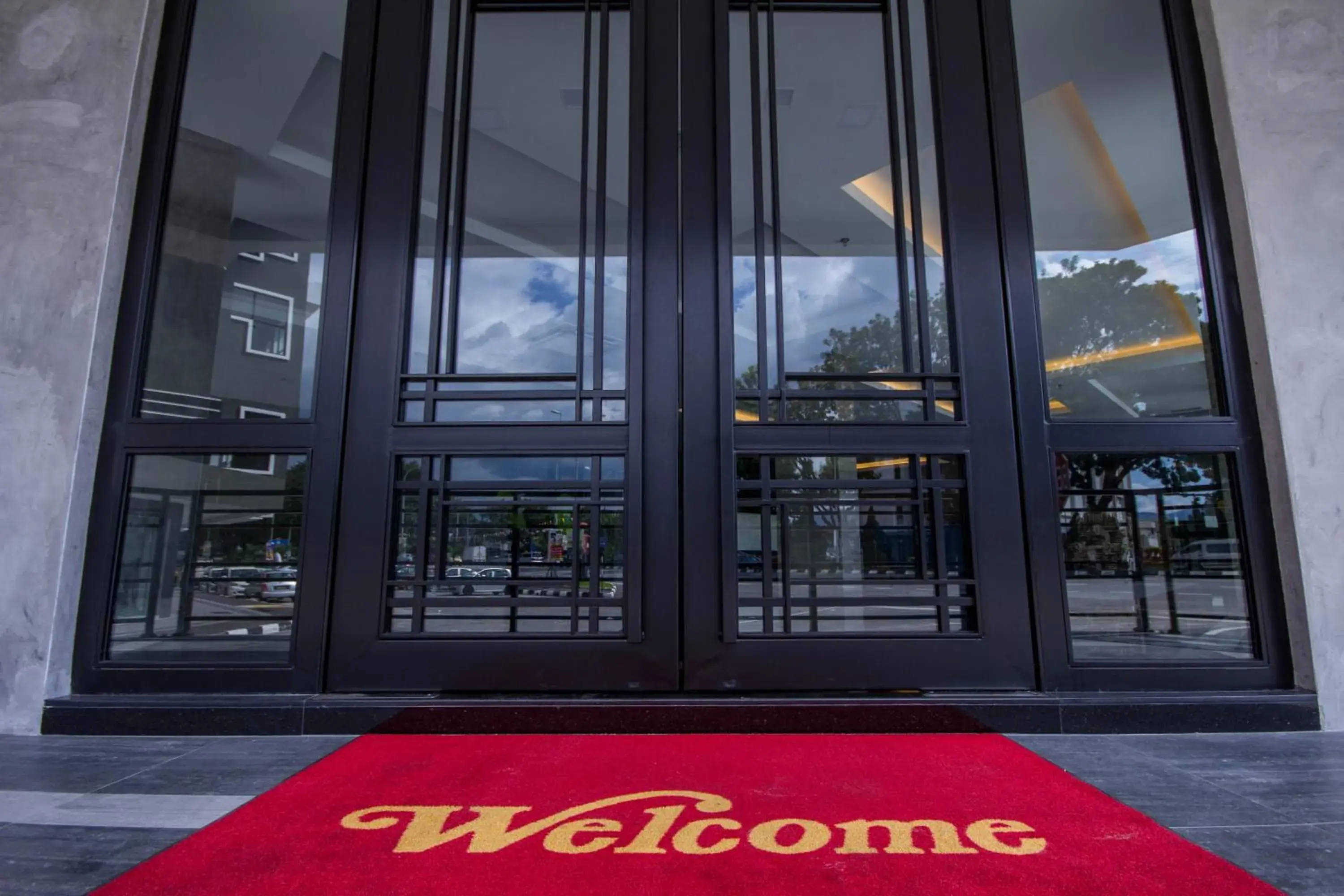 Facade/entrance in Manhattan Hotel Ipoh Facade/entrance in Manhattan Hotel Ipoh