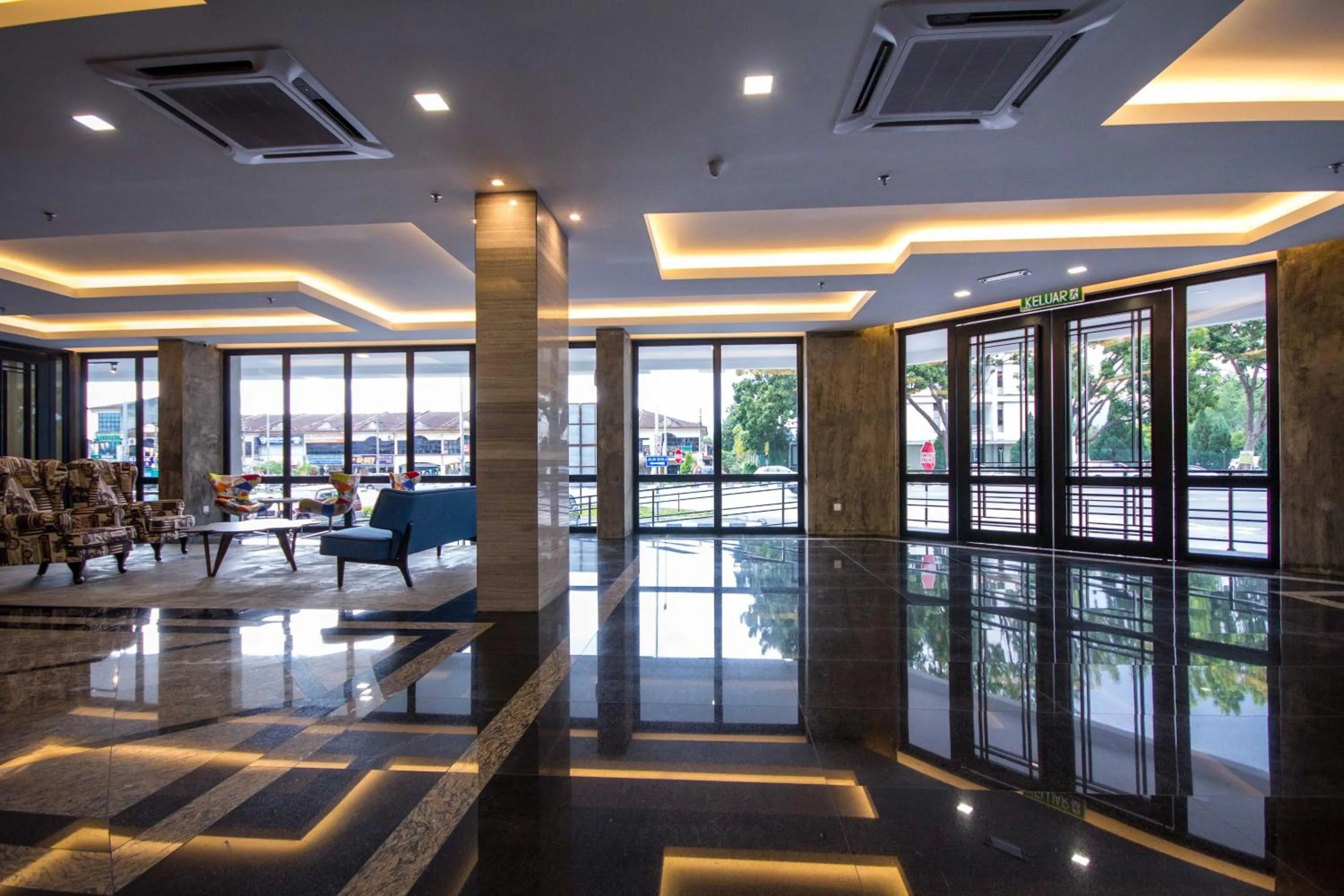 Lobby or reception in Manhattan Hotel Ipoh
