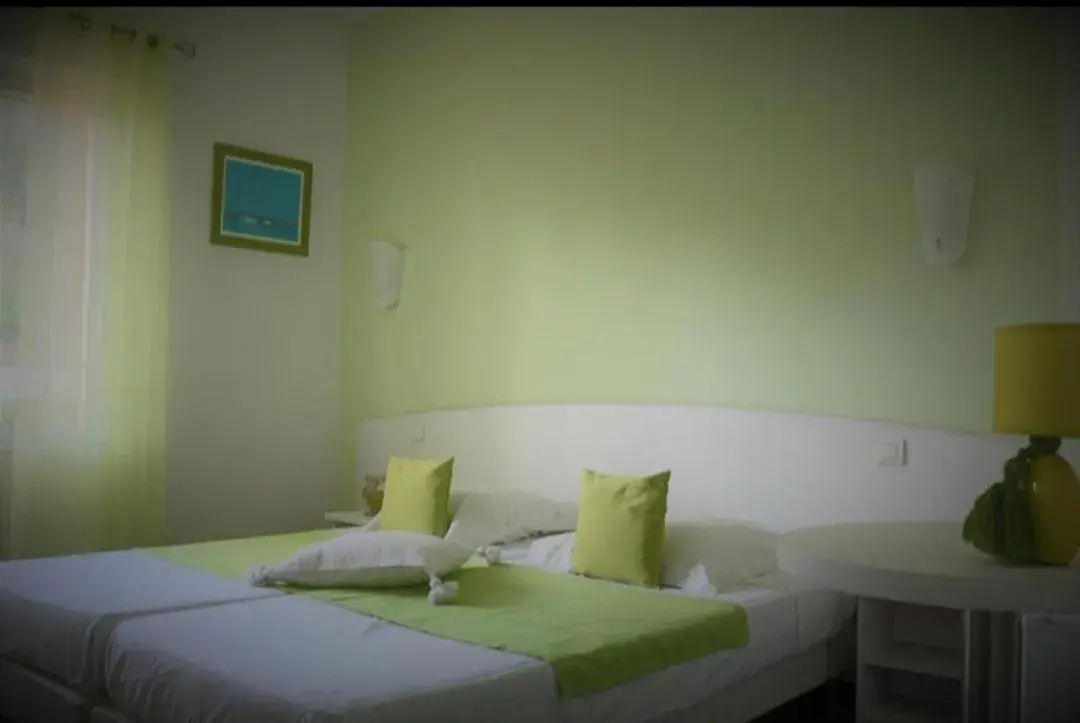 Twin Room in Villa Esmeralda Adults Only Twin Room in Villa Esmeralda Adults Only