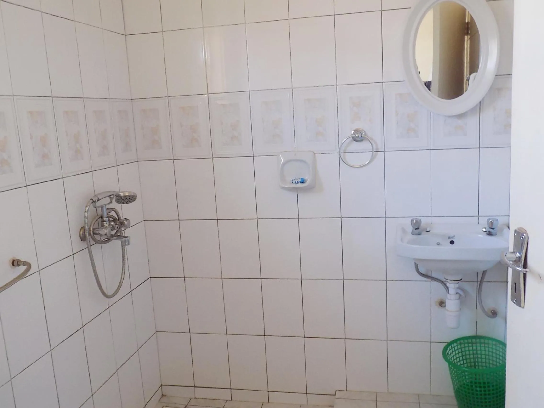 Bathroom in Manhattan Guesthouse Kampala