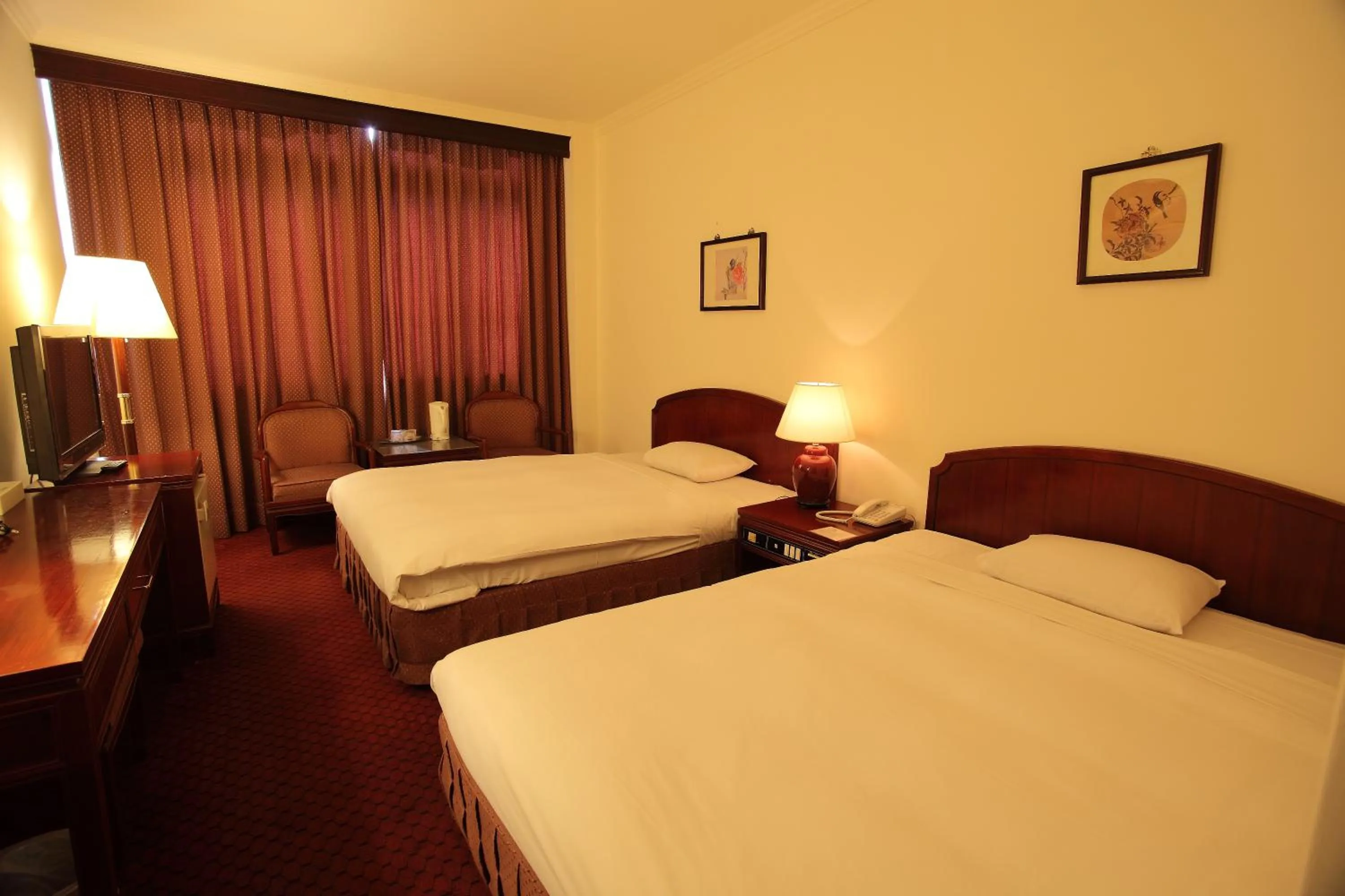 Decorative detail in Nan Tou Hotel