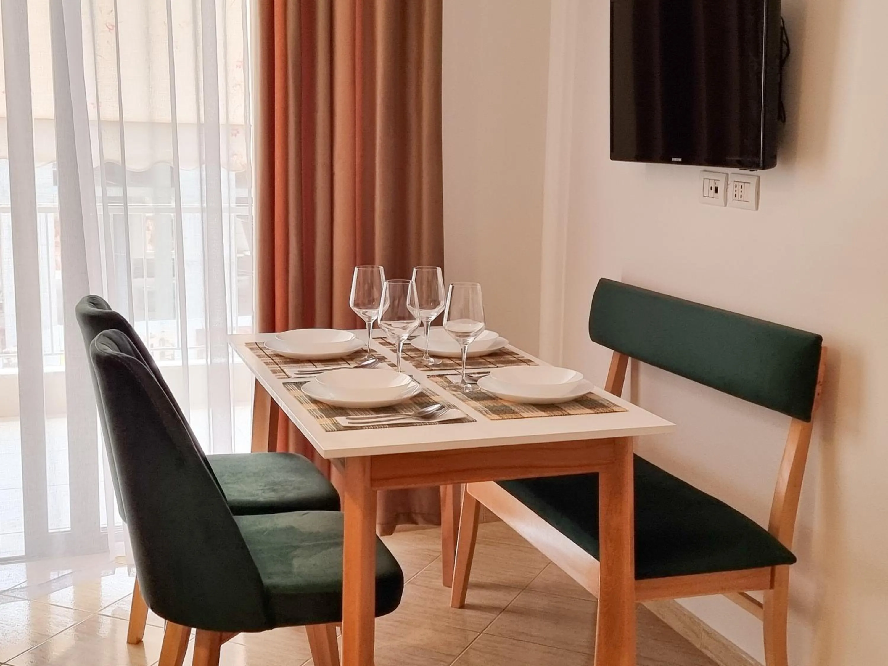 Arte Apartment