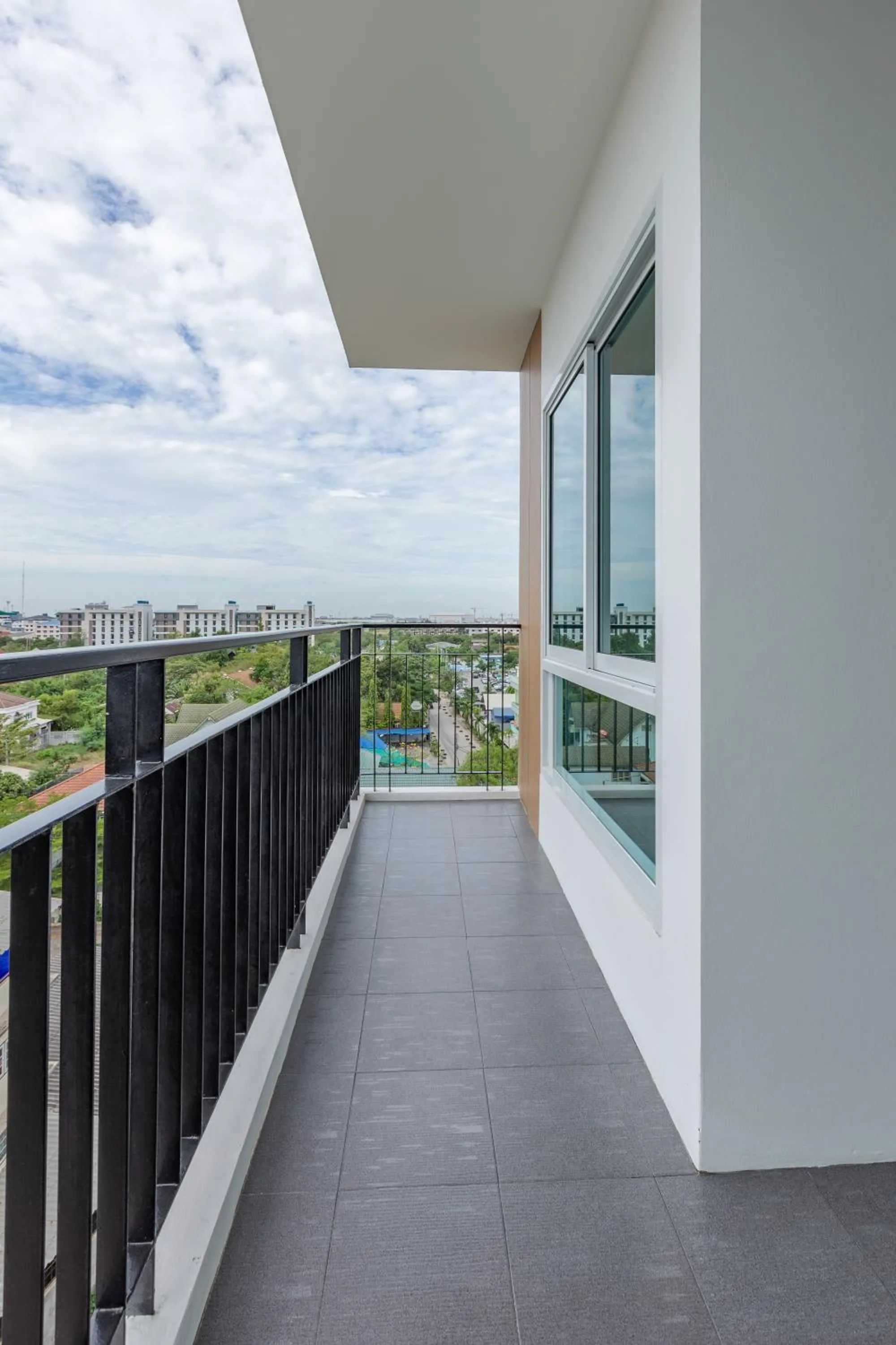Thongchen Residence