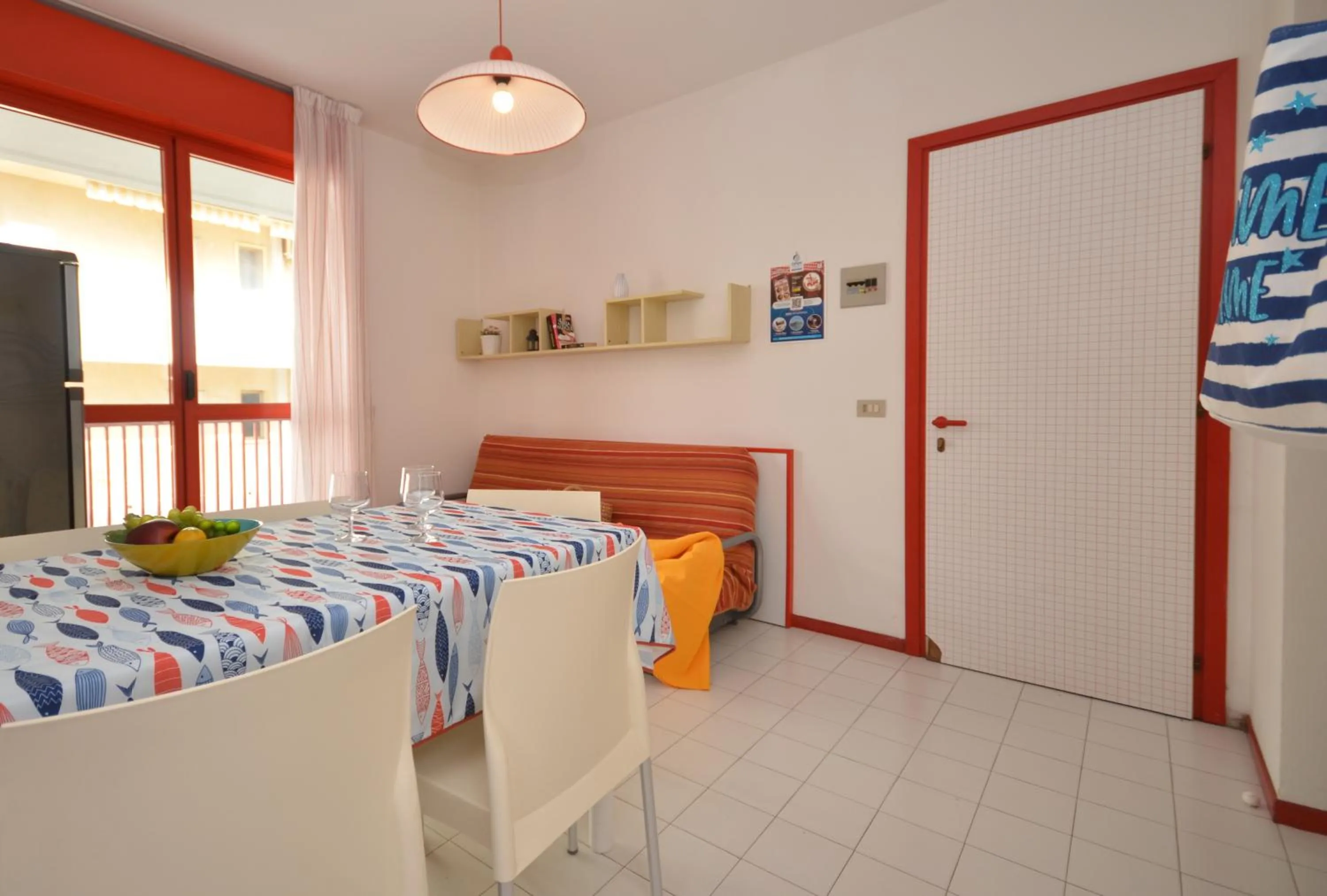 Dining area, Bed in Appartamenti Urano