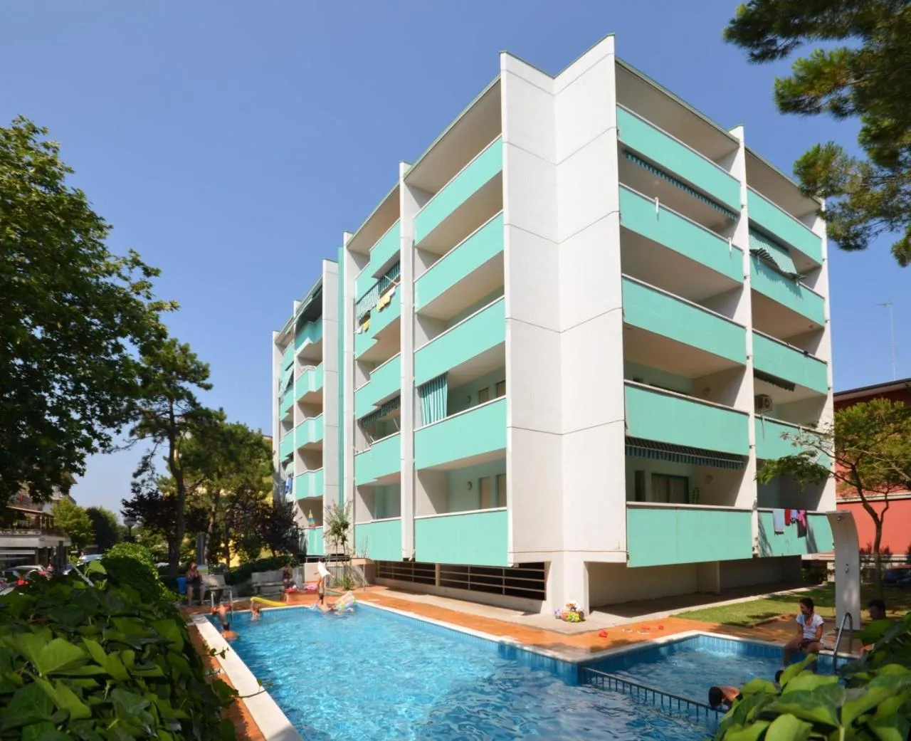 Facade/entrance in Appartamenti Acquaverde