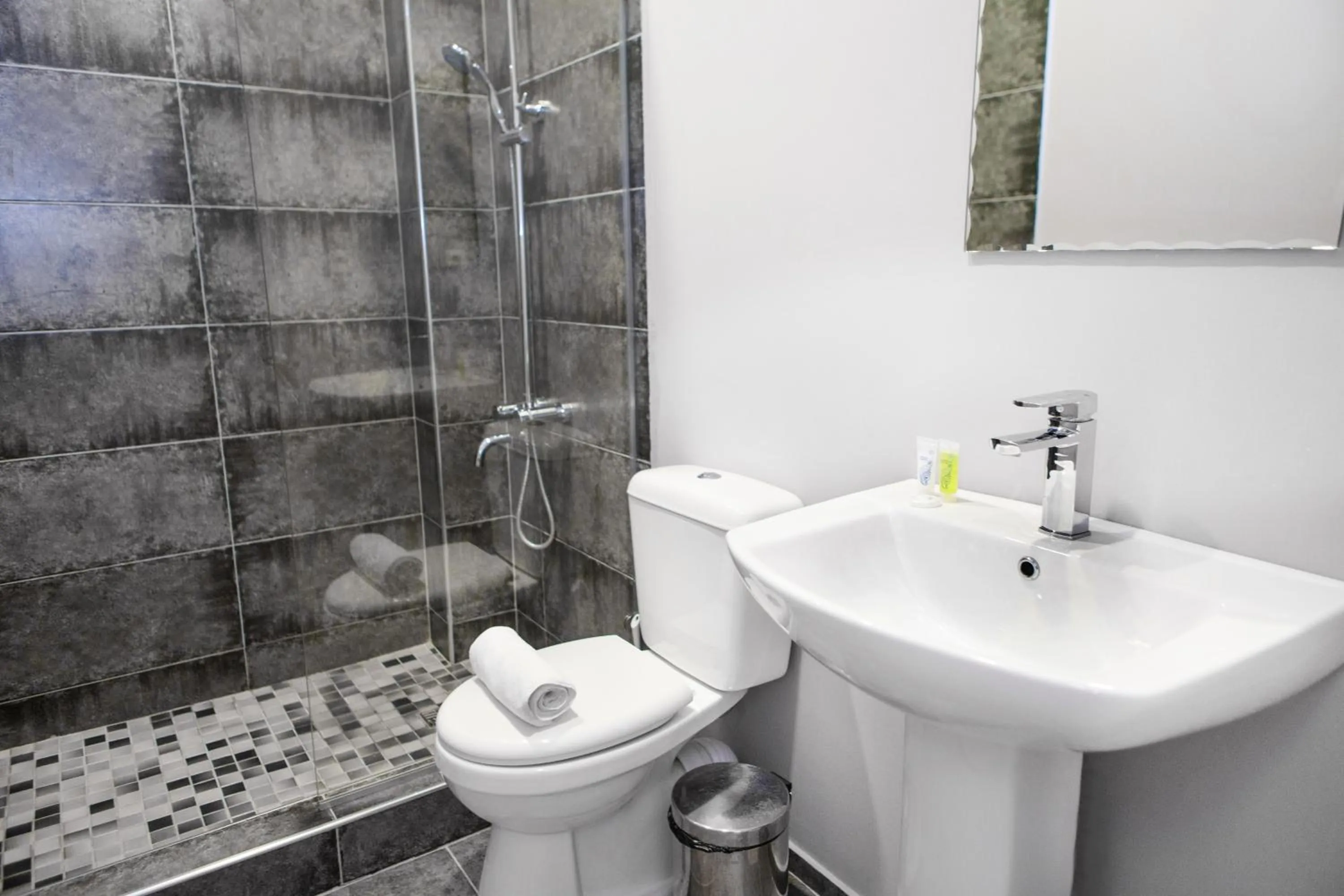 Shower in TourAsia Hotel