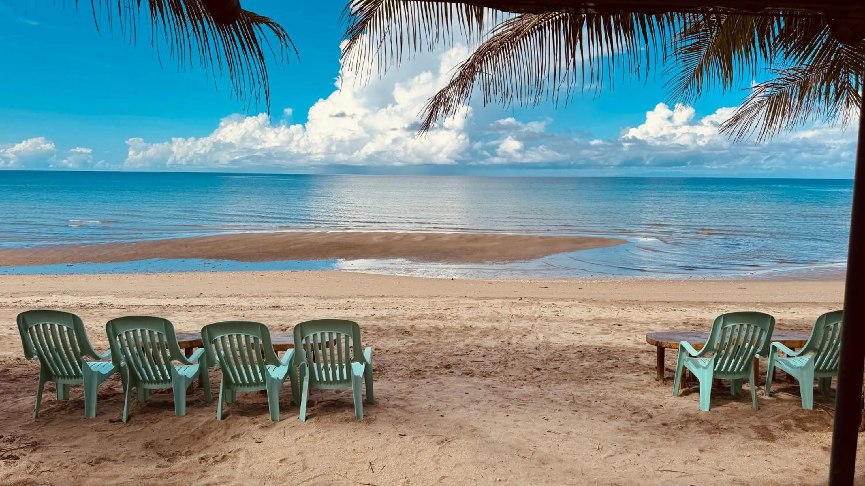 Natural landscape in Footprints Beach Resort