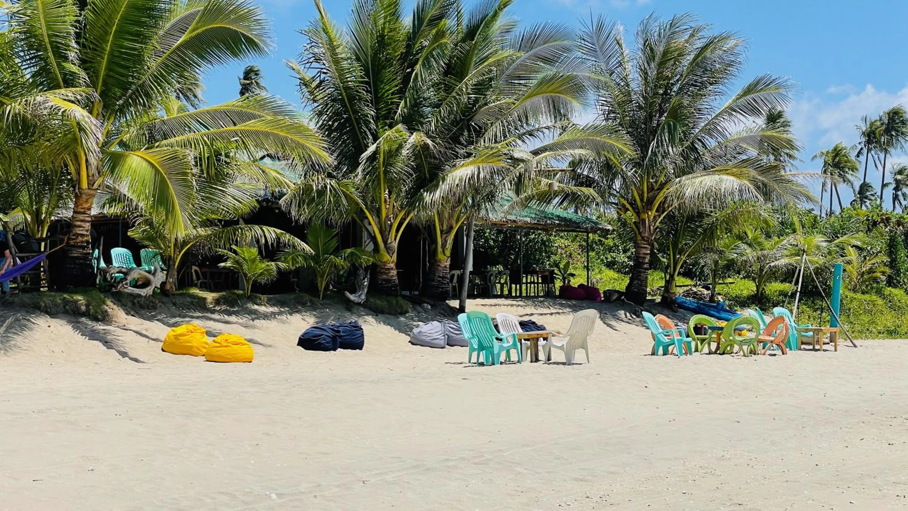 Beach in Footprints Beach Resort