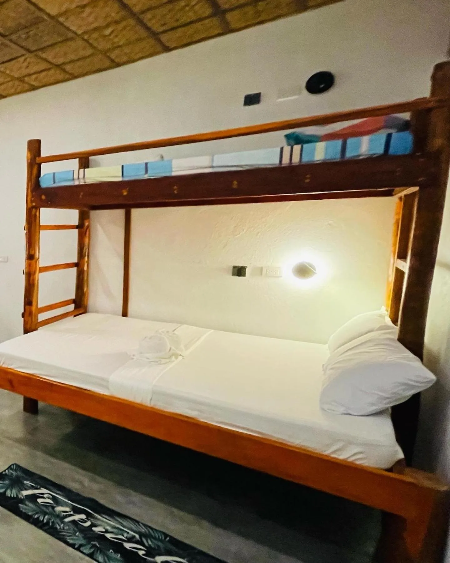 bunk bed, Bed in Footprints Beach Resort
