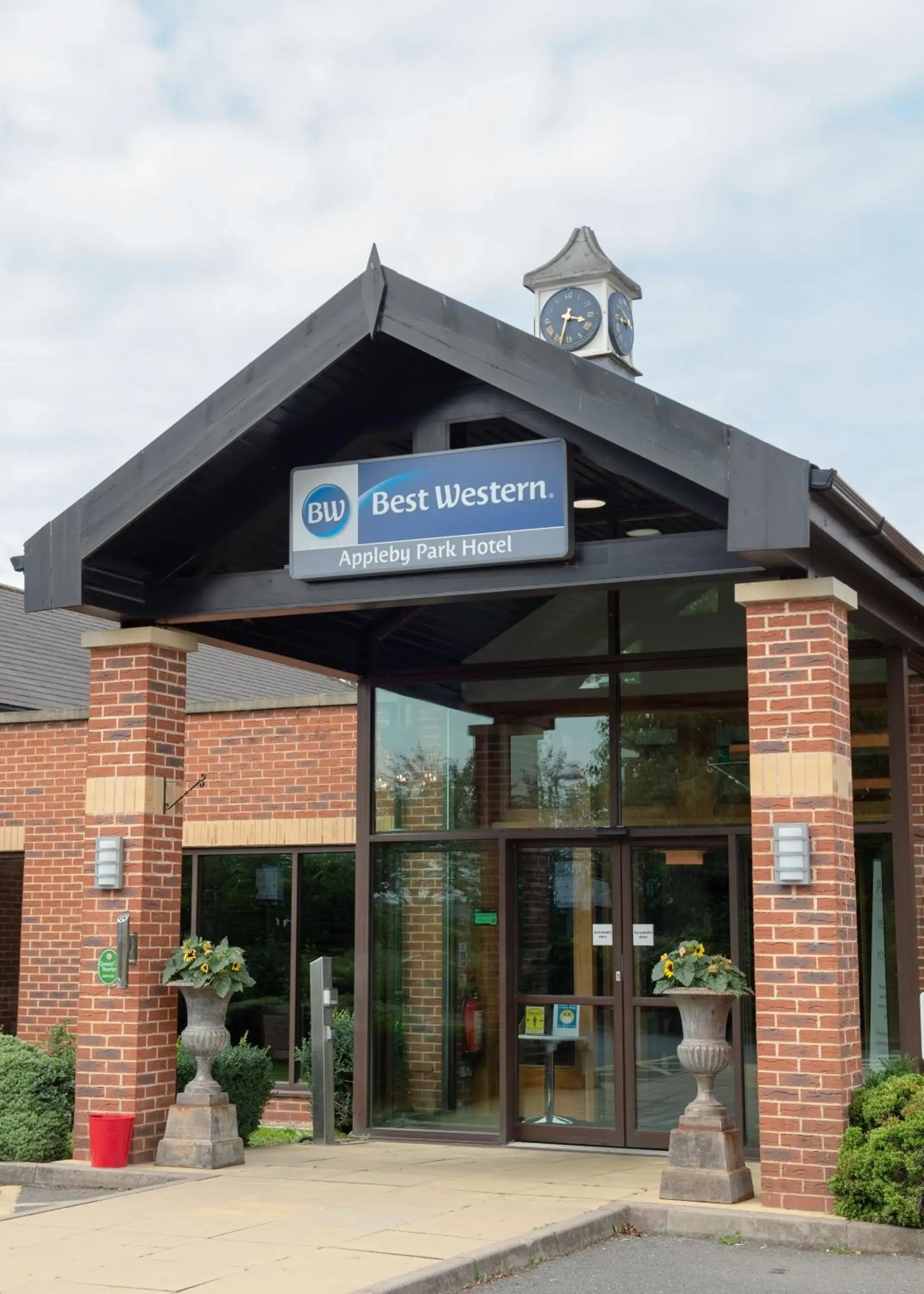 Facade/entrance in Best Western Appleby Park Hotel Facade/entrance in Best Western Appleby Park Hotel