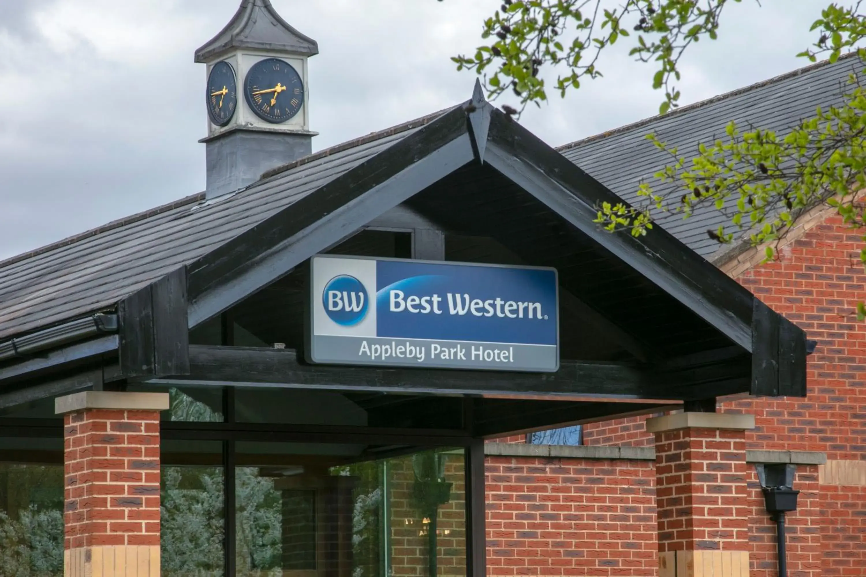 Property building in Best Western Appleby Park Hotel Property building in Best Western Appleby Park Hotel