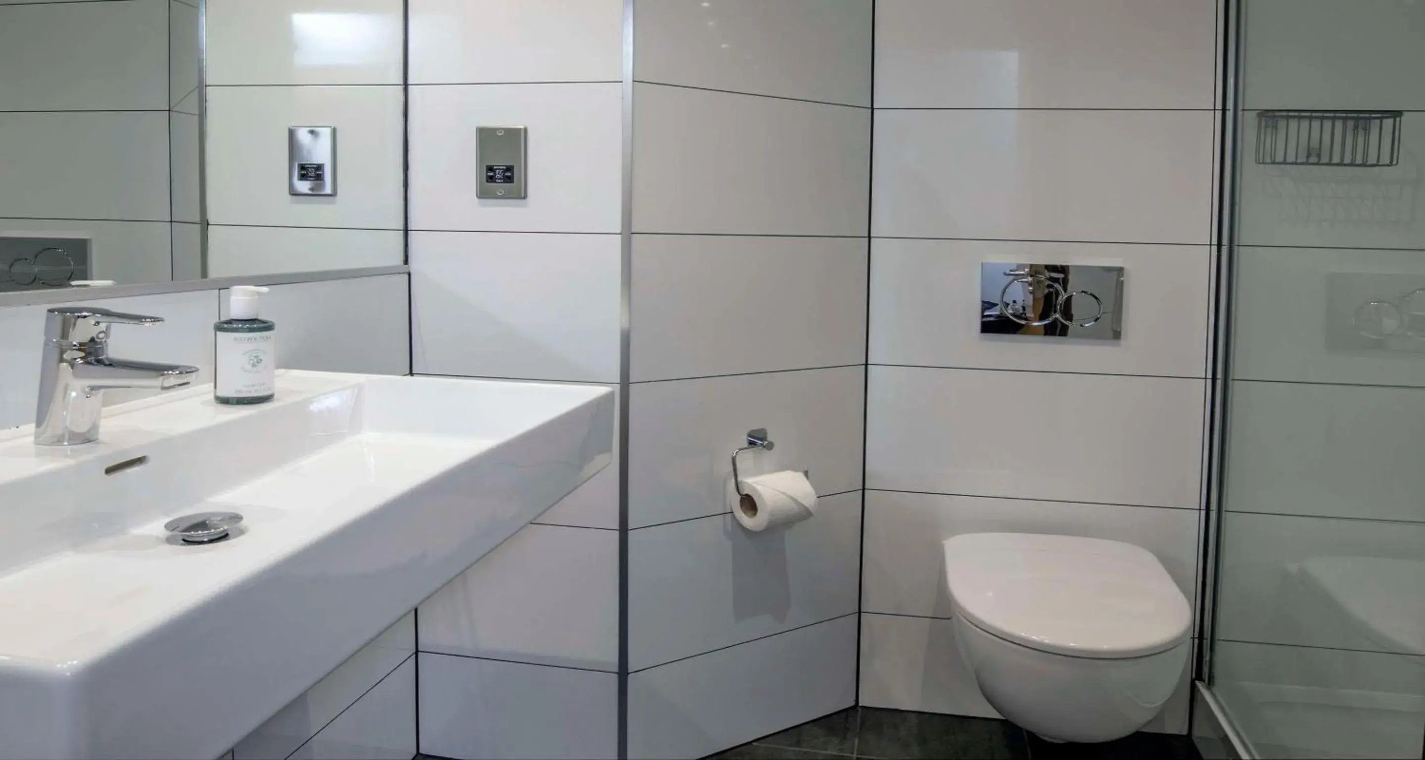 Bedroom in Best Western Appleby Park Hotel Bedroom in Best Western Appleby Park Hotel