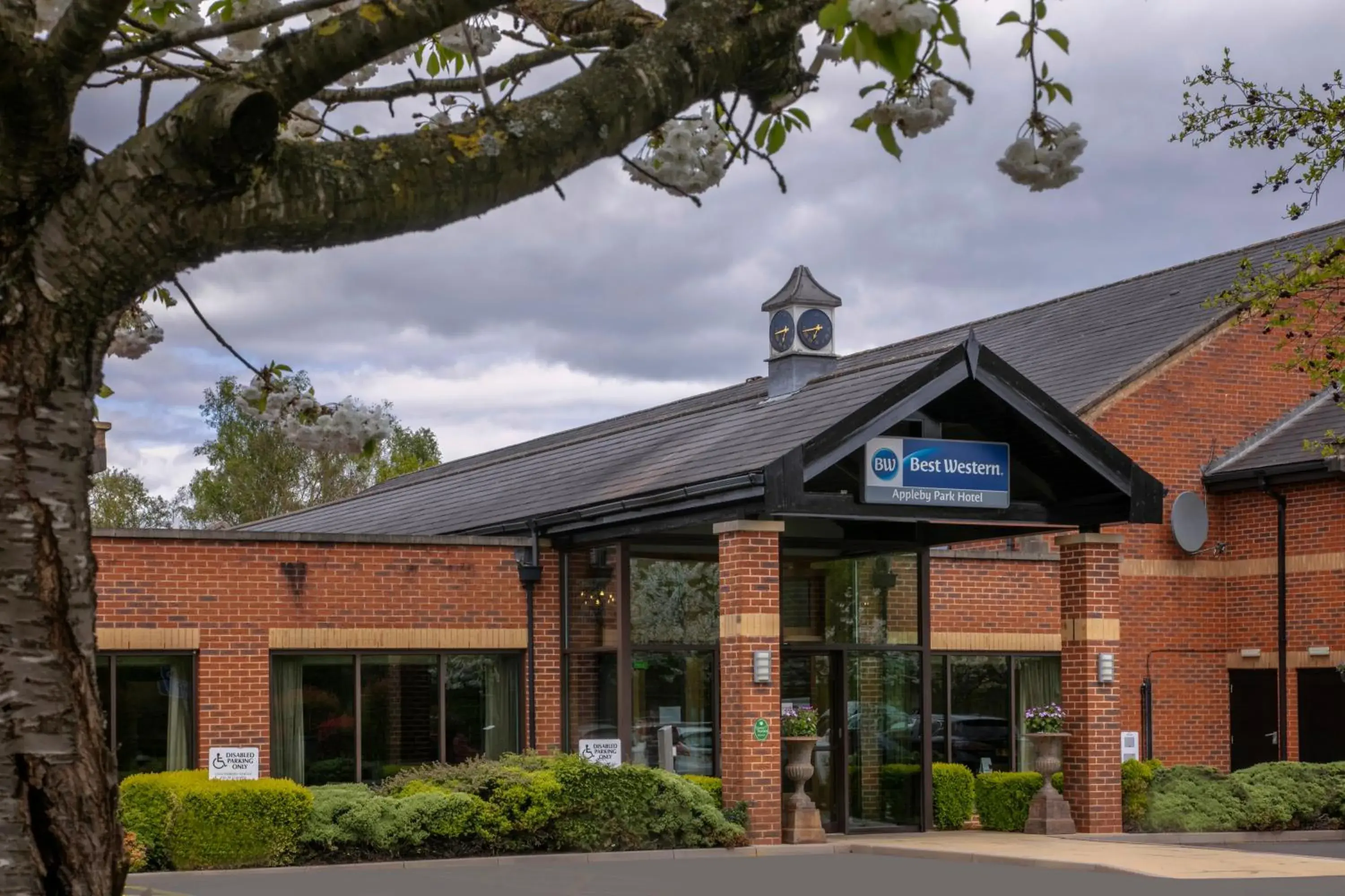 Property building in Best Western Appleby Park Hotel Property building in Best Western Appleby Park Hotel