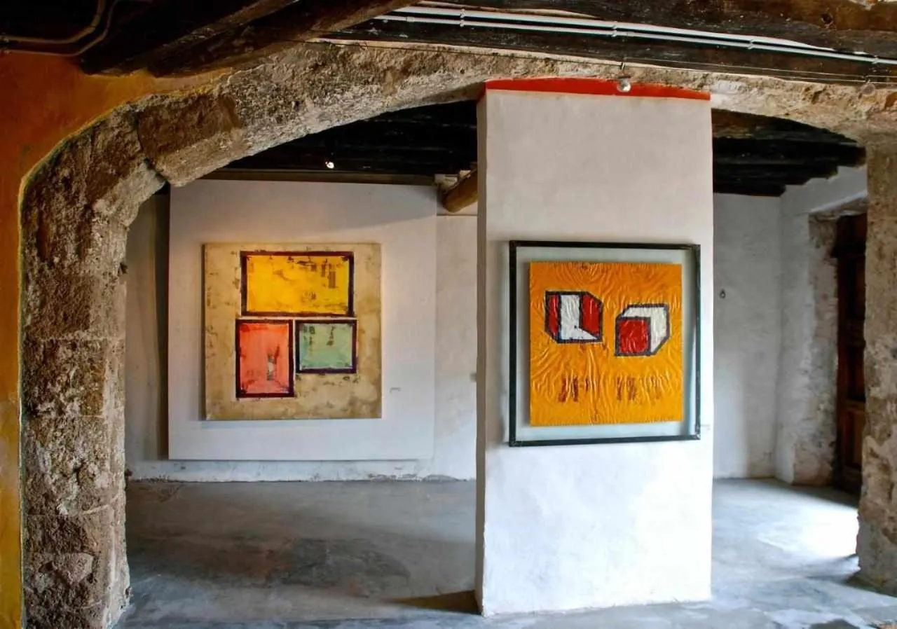 Hotel rural HD Riudebitlles art i allotjament