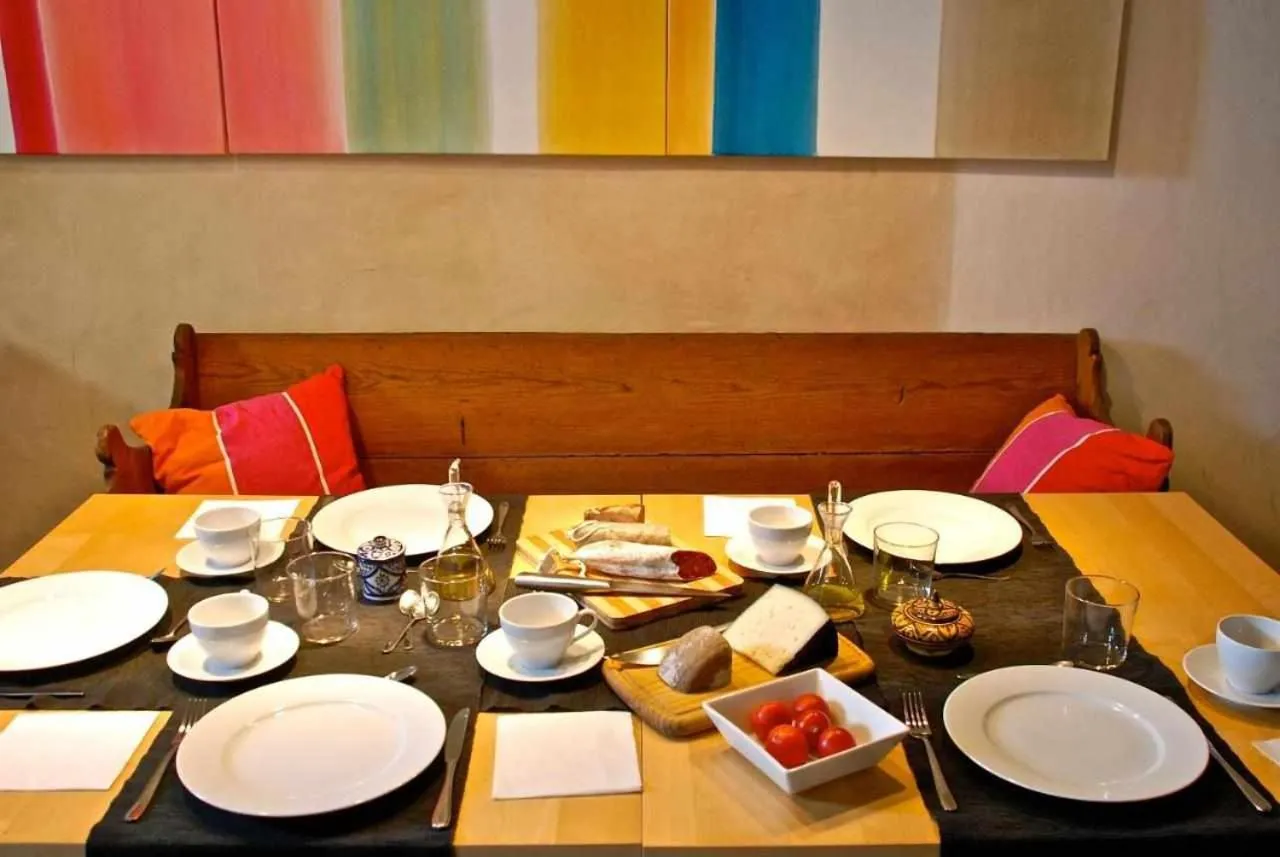 Hotel rural HD Riudebitlles art i allotjament