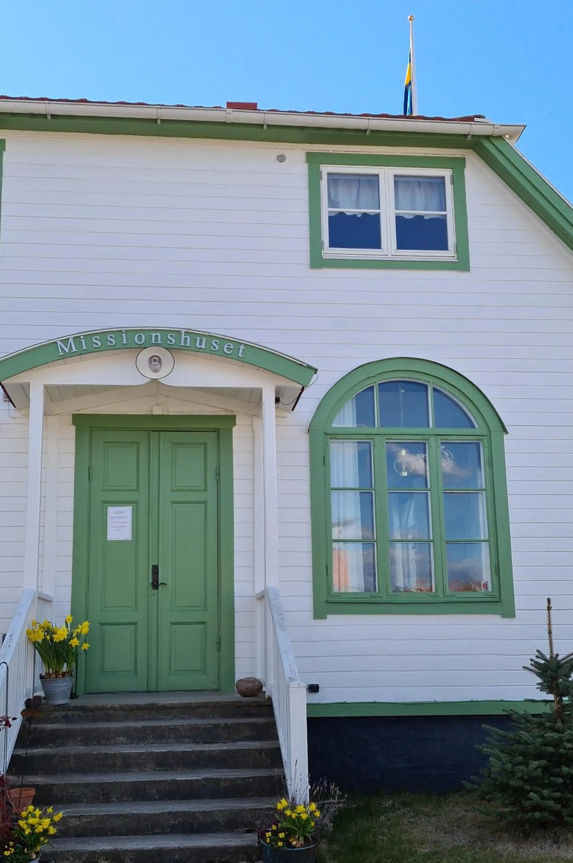 Facade/entrance in Missionshuset Bed & Breakfast