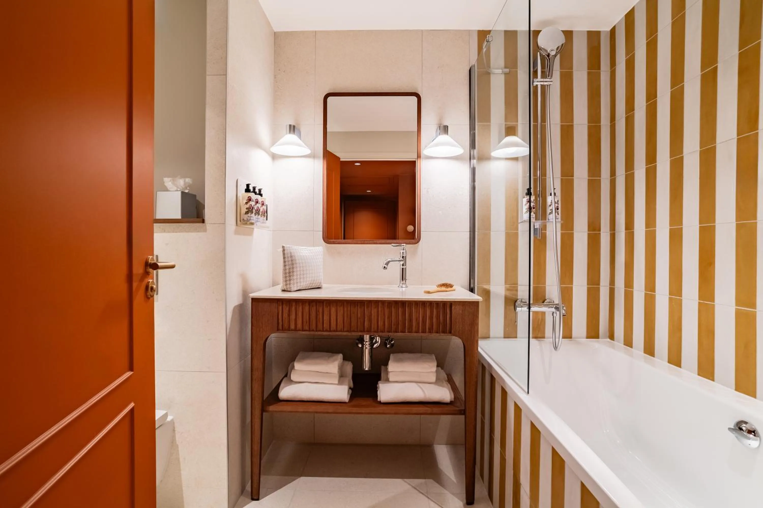 Bathroom, Bed in Hôtel Lepoussin