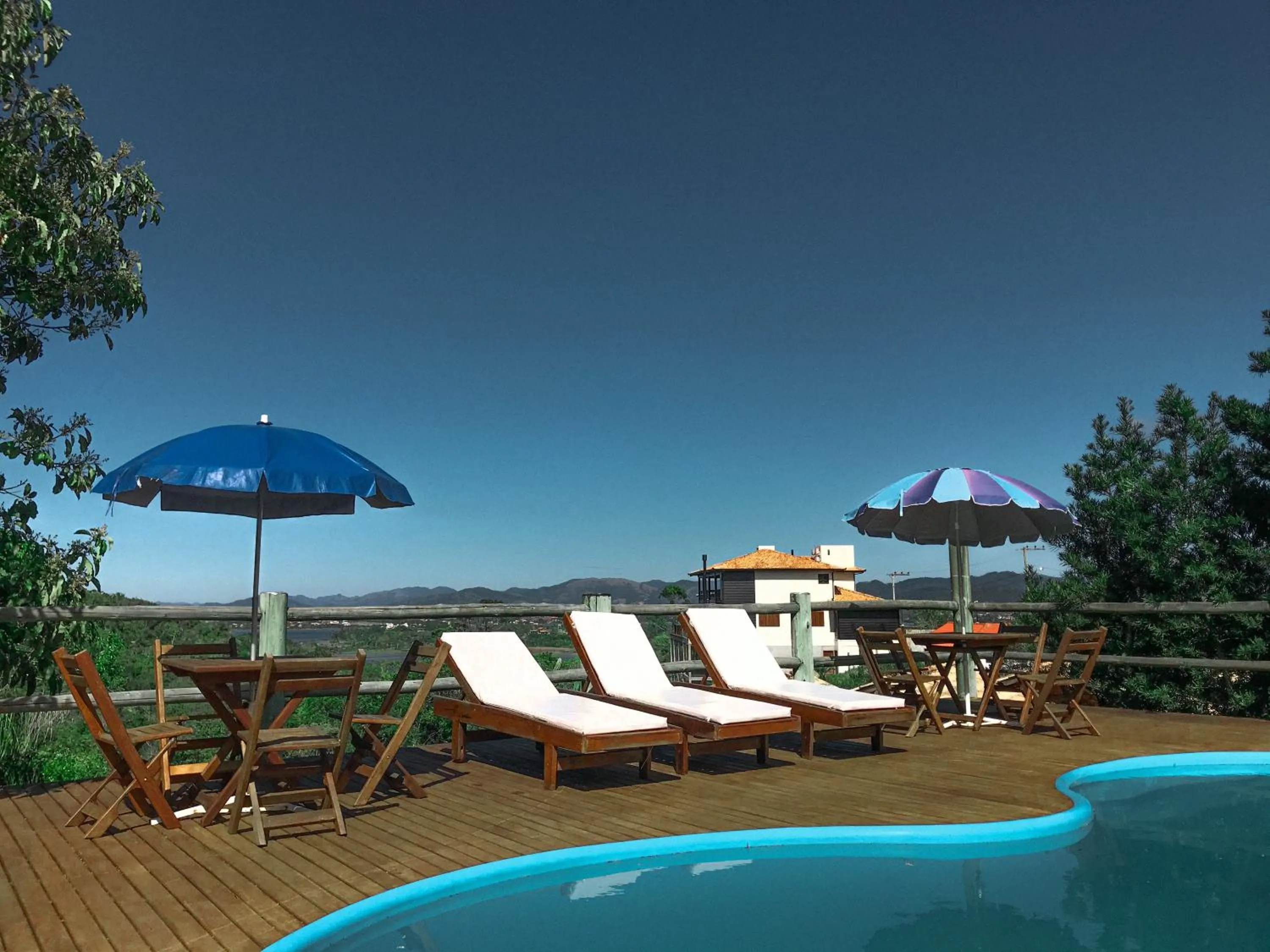 Pool view in Doce Cabana Pousada