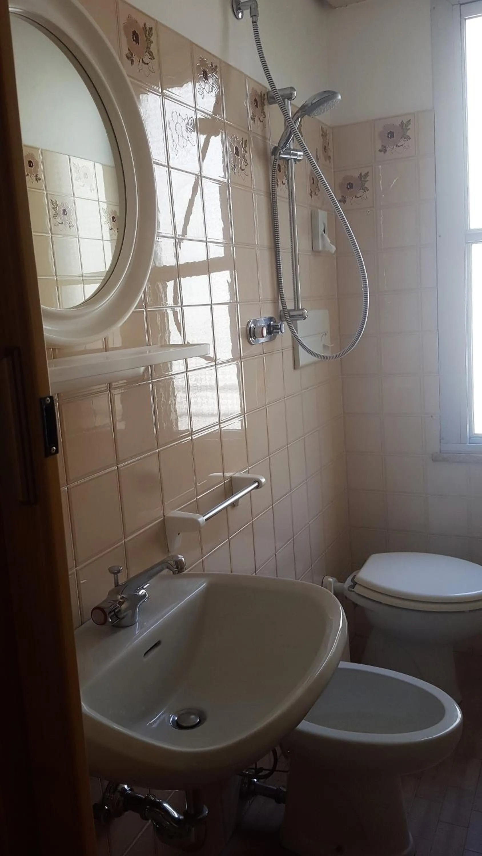 Bathroom in Albergo Sabrina