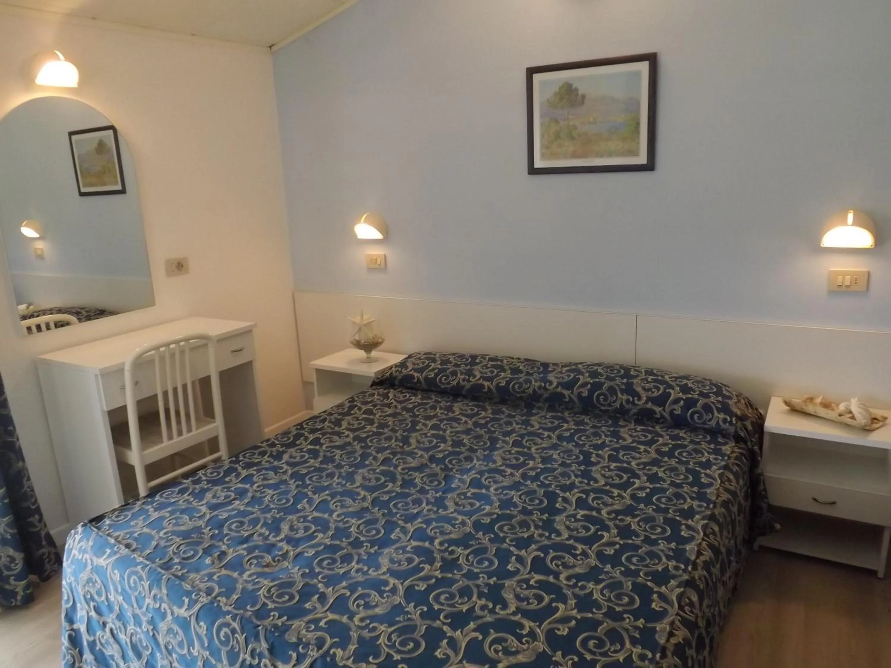 Photo of the whole room, Bed in Hotel Vasco