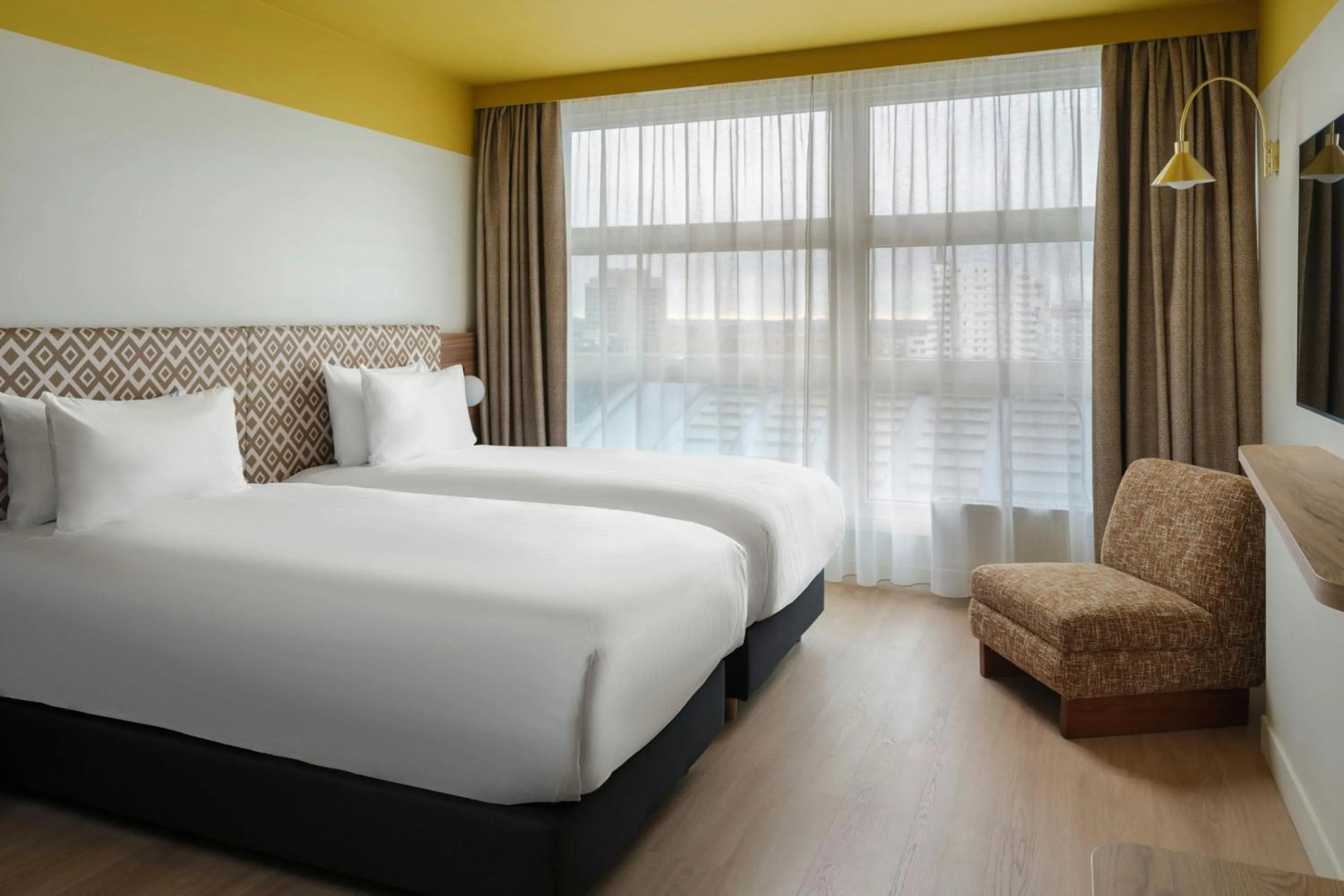 Photo of the whole room, Bed in Residence Inn by Marriott Lille
