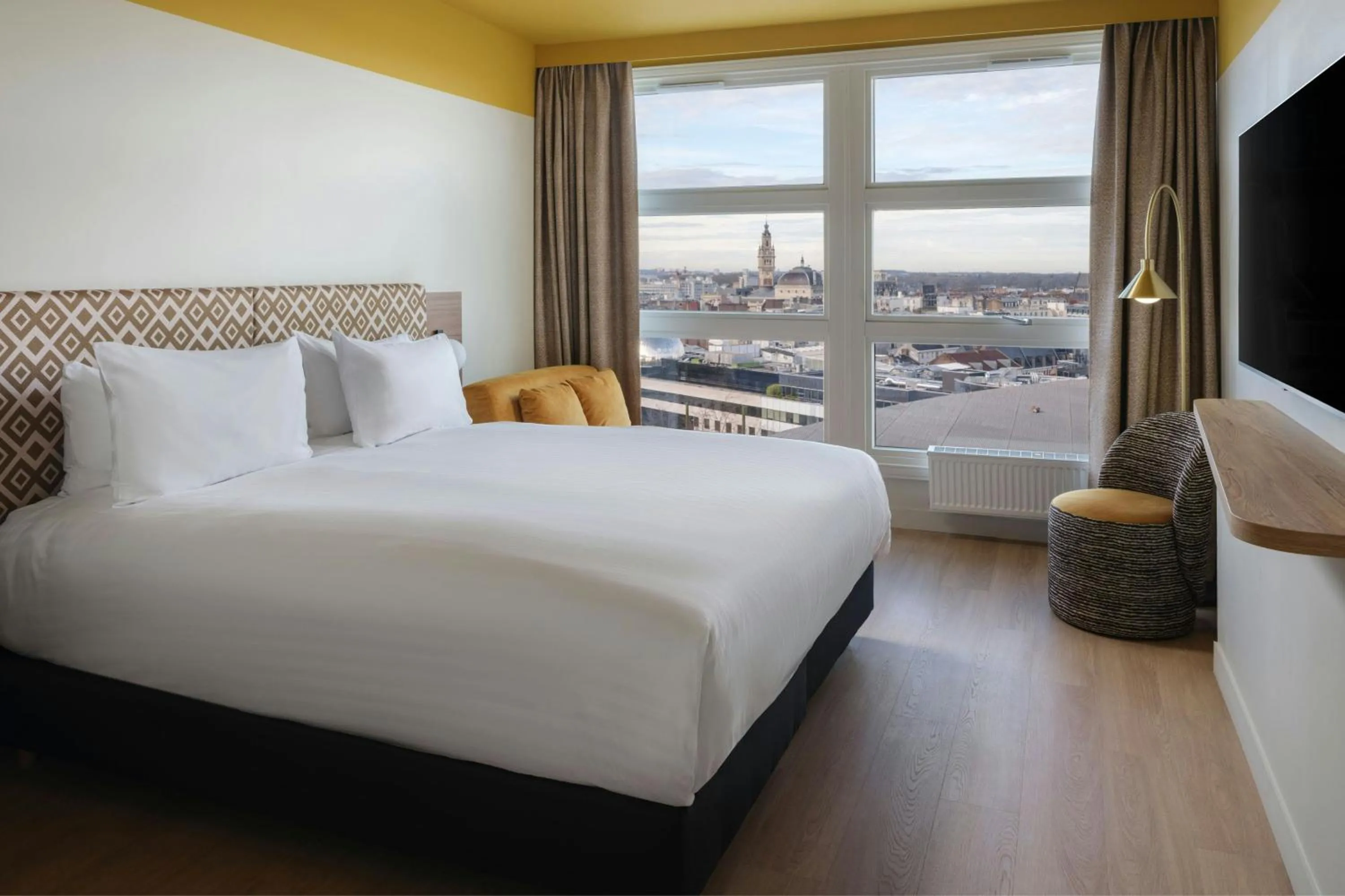 Photo of the whole room, Bed in Residence Inn by Marriott Lille