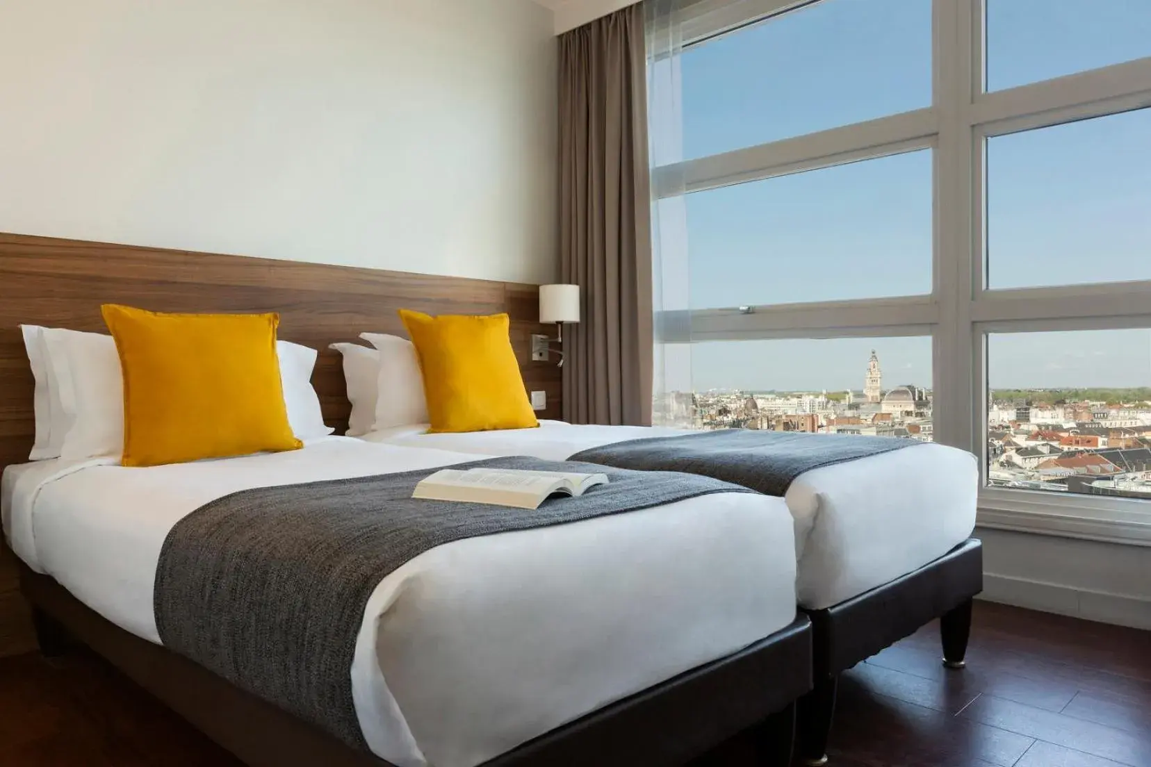 View (from property/room), Bed in Citadines City Centre Lille View (from property/room), Bed in Citadines City Centre Lille