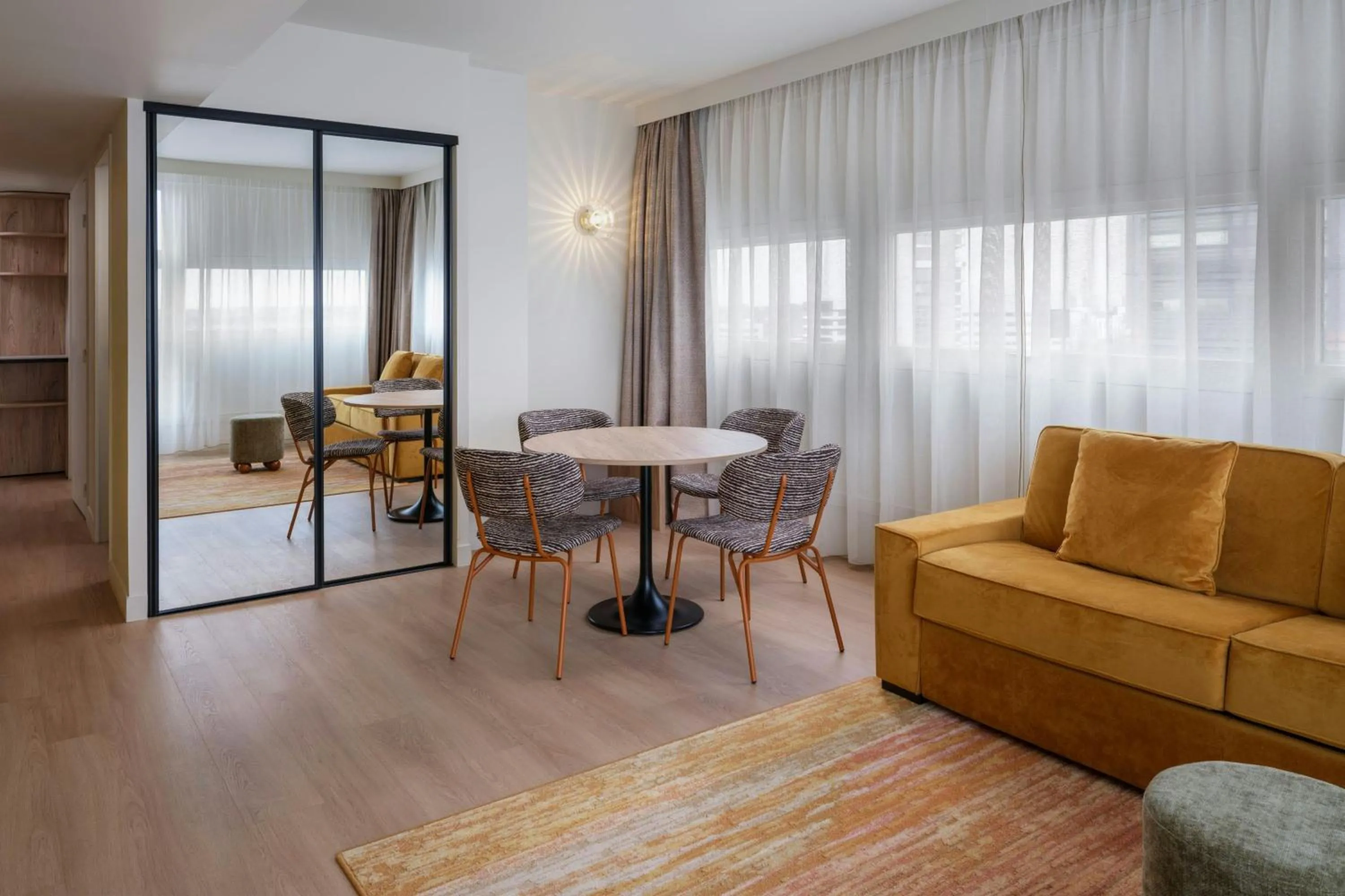 Photo of the whole room in Residence Inn by Marriott Lille