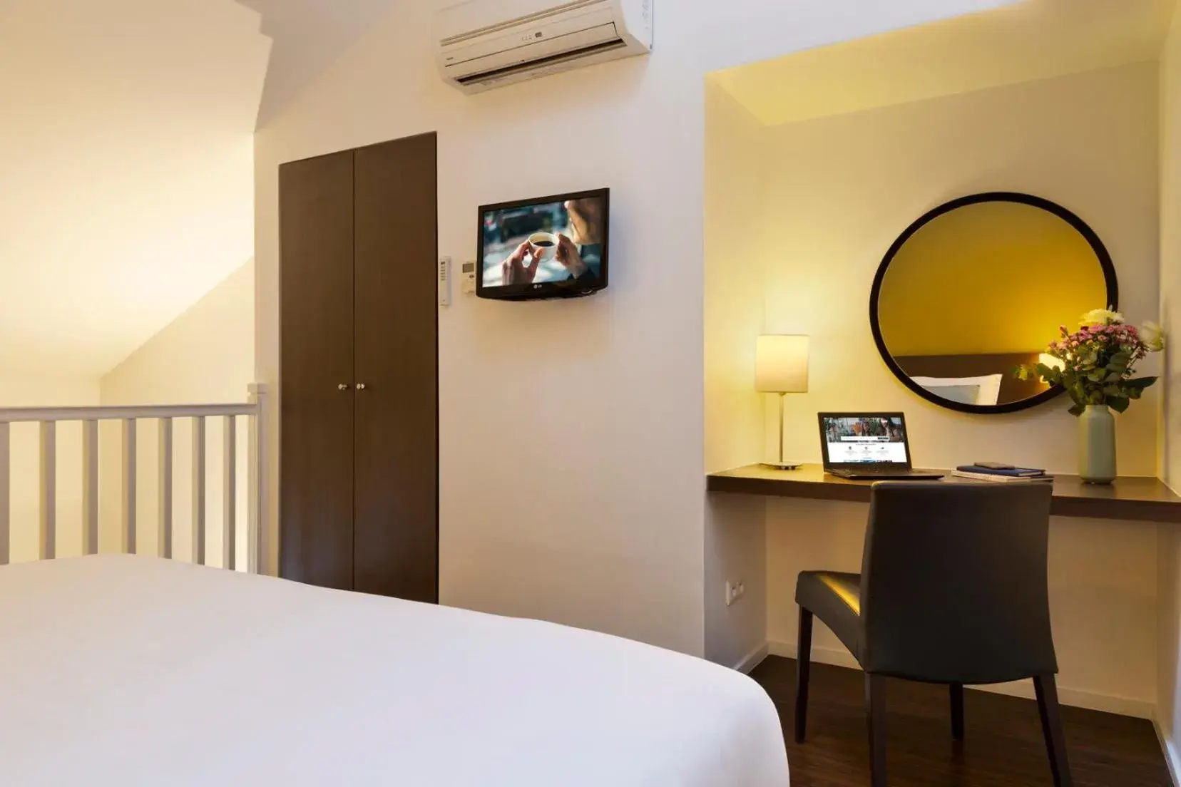 Bed in Citadines Part-Dieu Lyon Bed in Citadines Part-Dieu Lyon