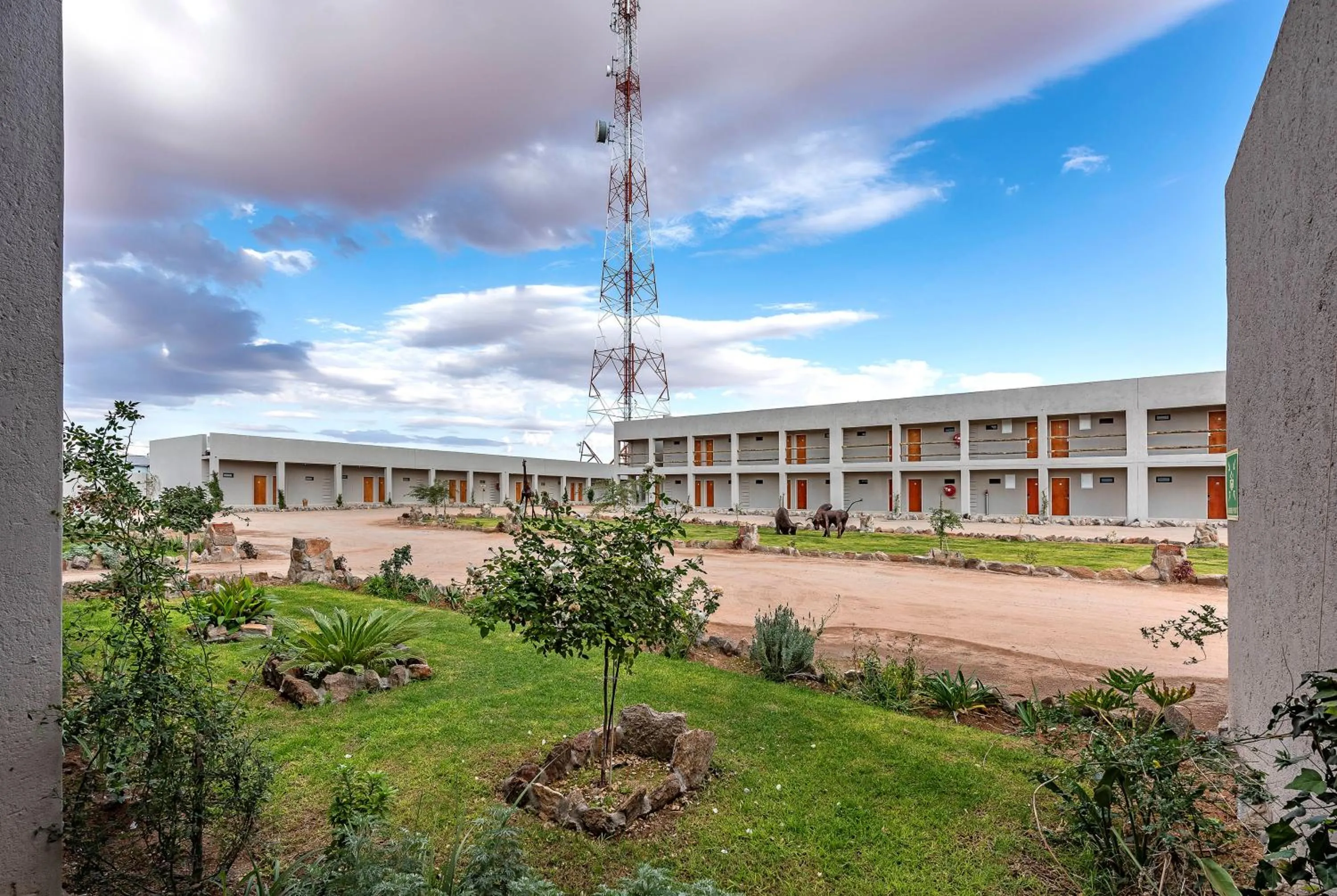 Property building in Pofadder Inn